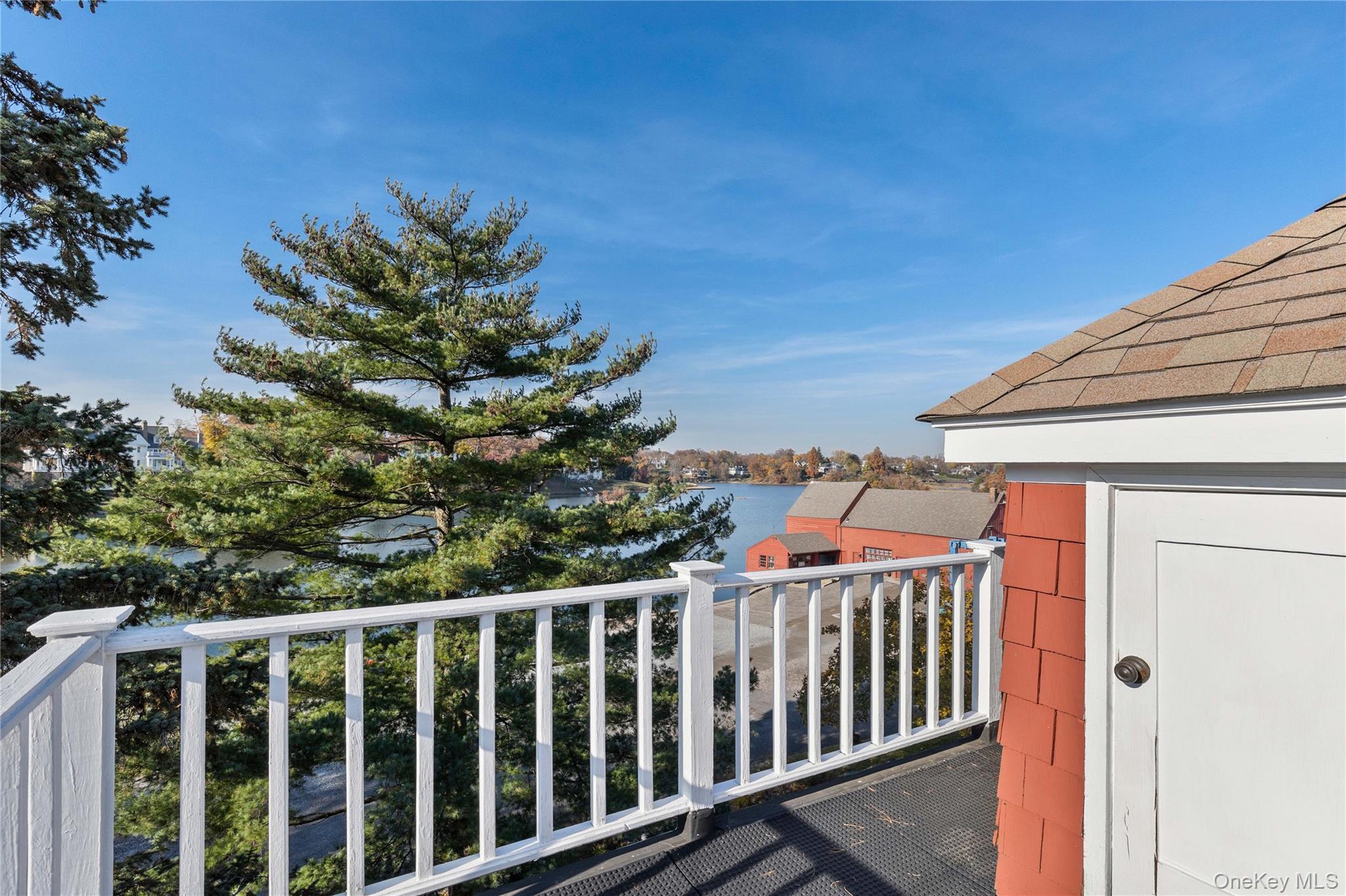 Single Family Kirby Lane Westchester County, NY 10580, MLS-925675-21
