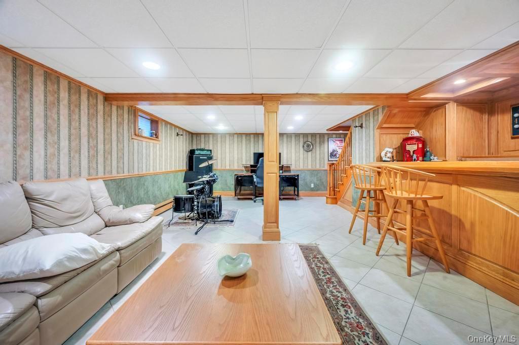 Single Family Place  Nassau County, NY 11040, MLS-925684-22