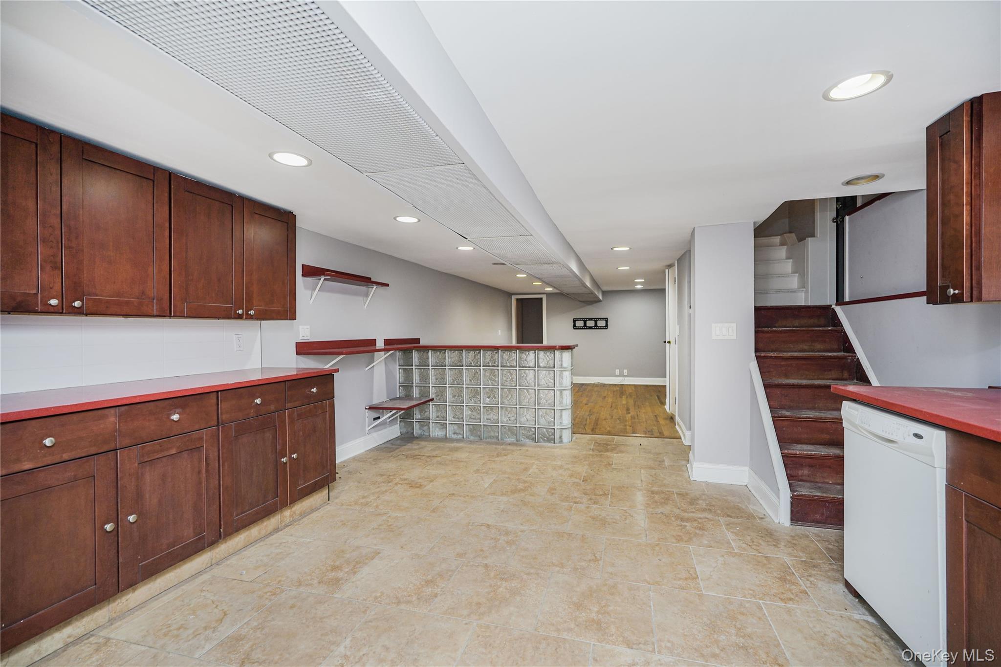 Single Family Bay 7th  Brooklyn, NY 11228, MLS-925690-41