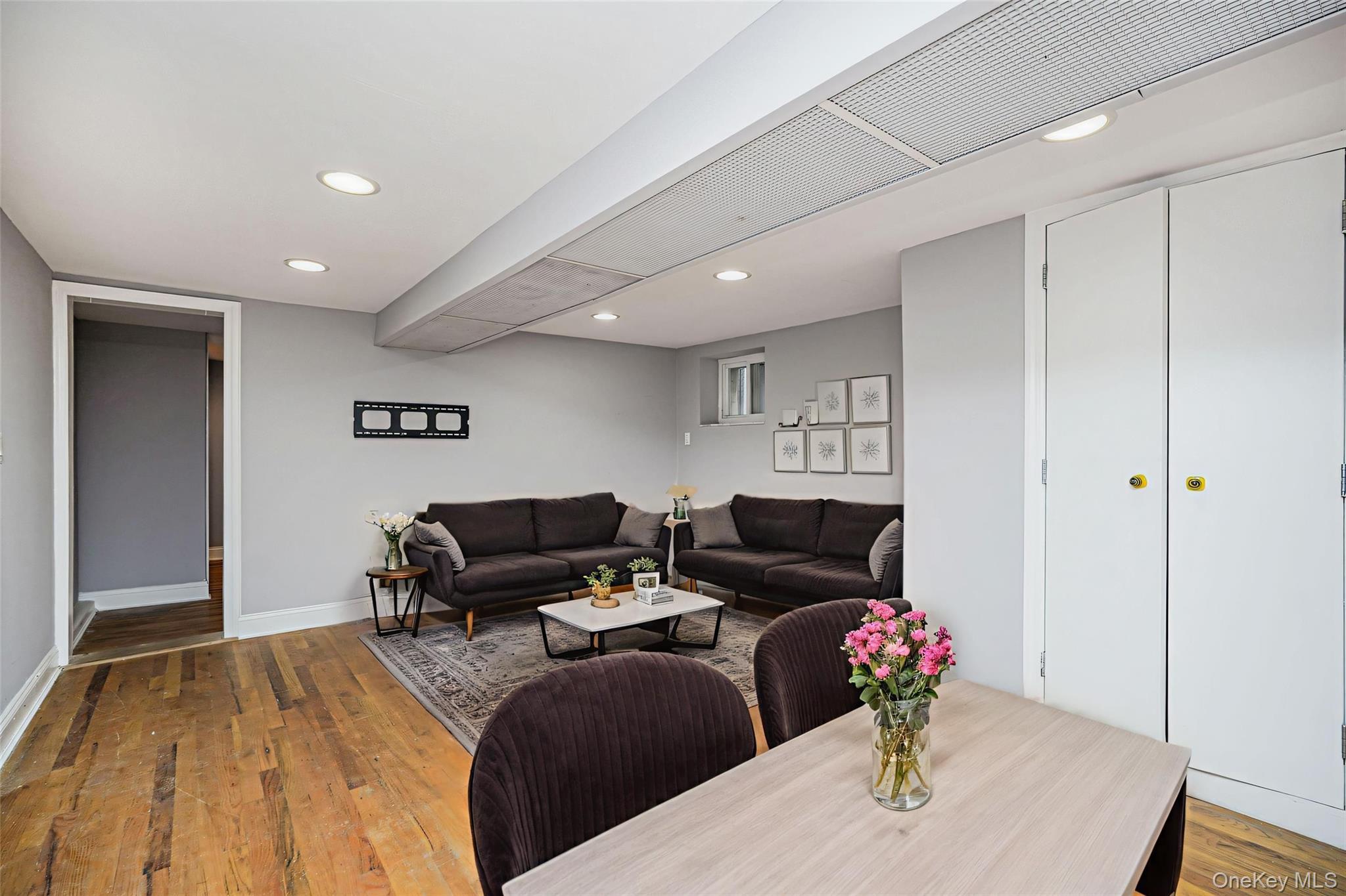 Single Family Bay 7th  Brooklyn, NY 11228, MLS-925690-43