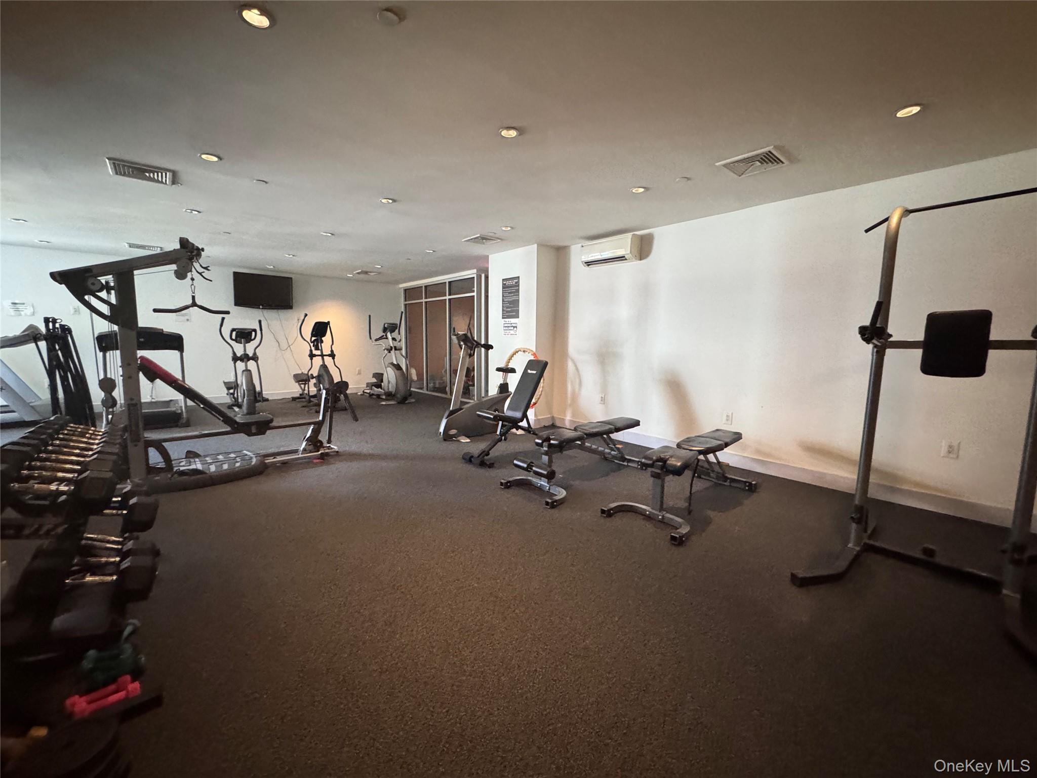 Condo 32nd  Queens, NY 11354, MLS-925704-24