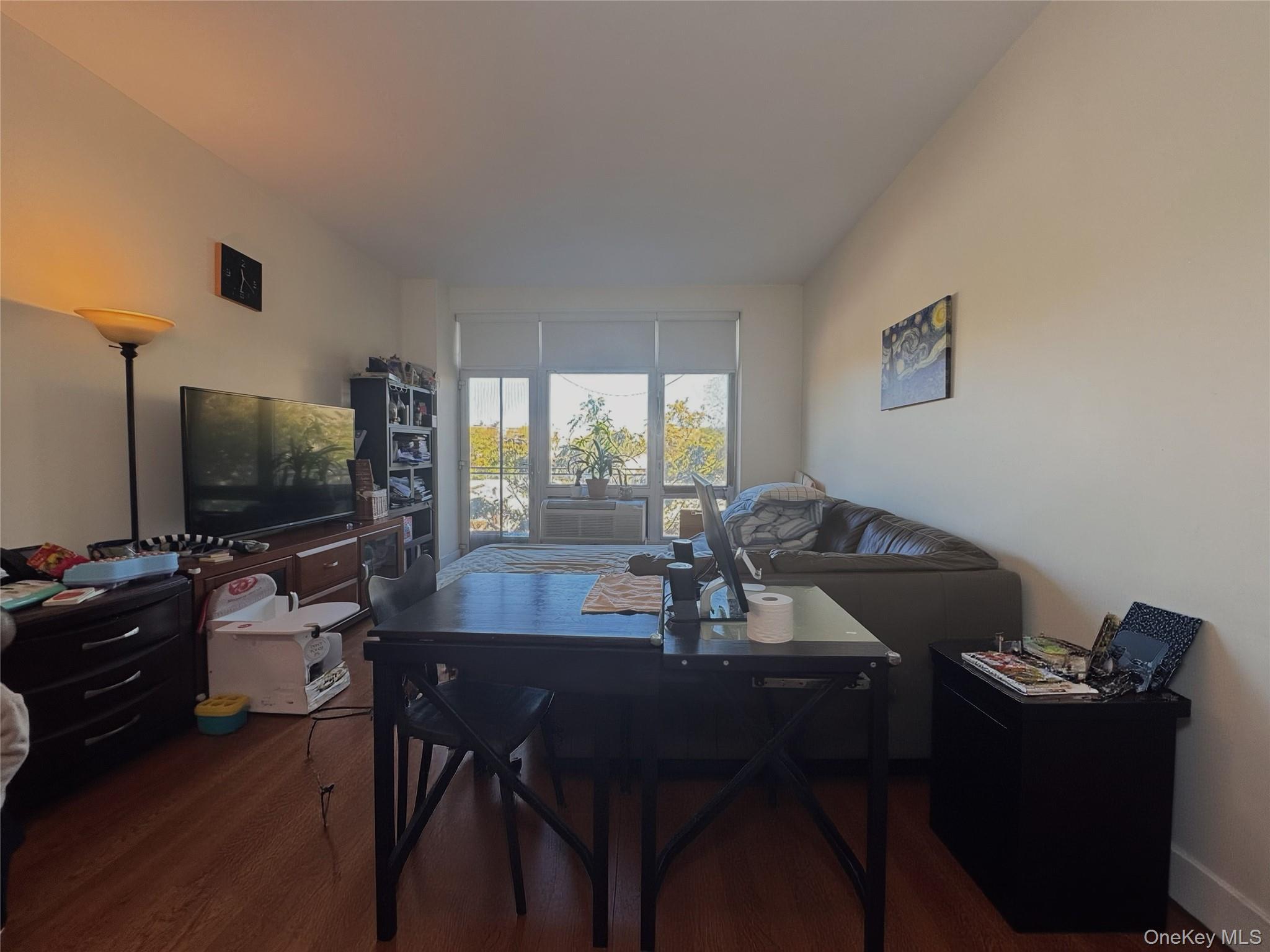 Condo 32nd  Queens, NY 11354, MLS-925704-7