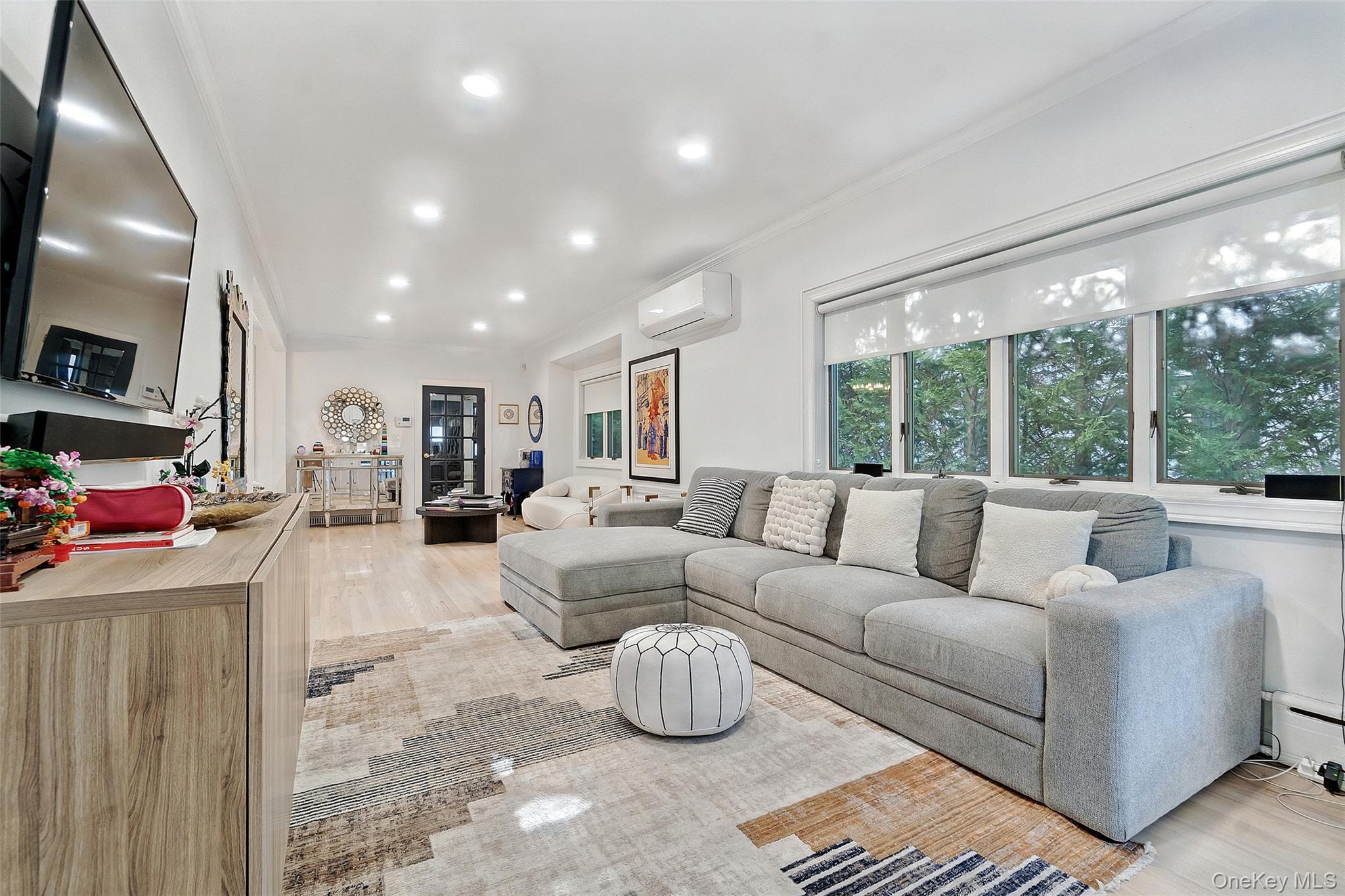 Single Family Beach 146th  Queens, NY 11694, MLS-925706-9