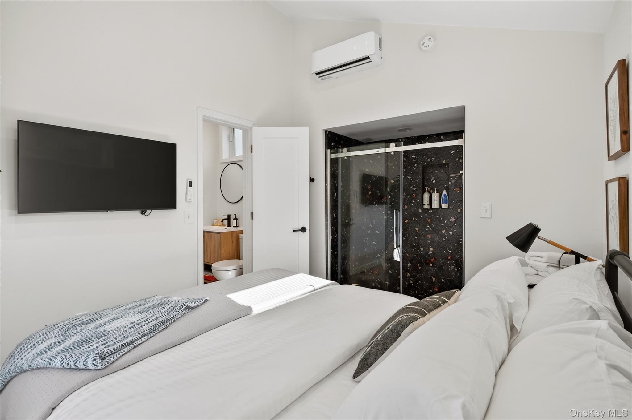 Single Family Rt-17b Sullivan County, NY 12720, MLS-925712-25