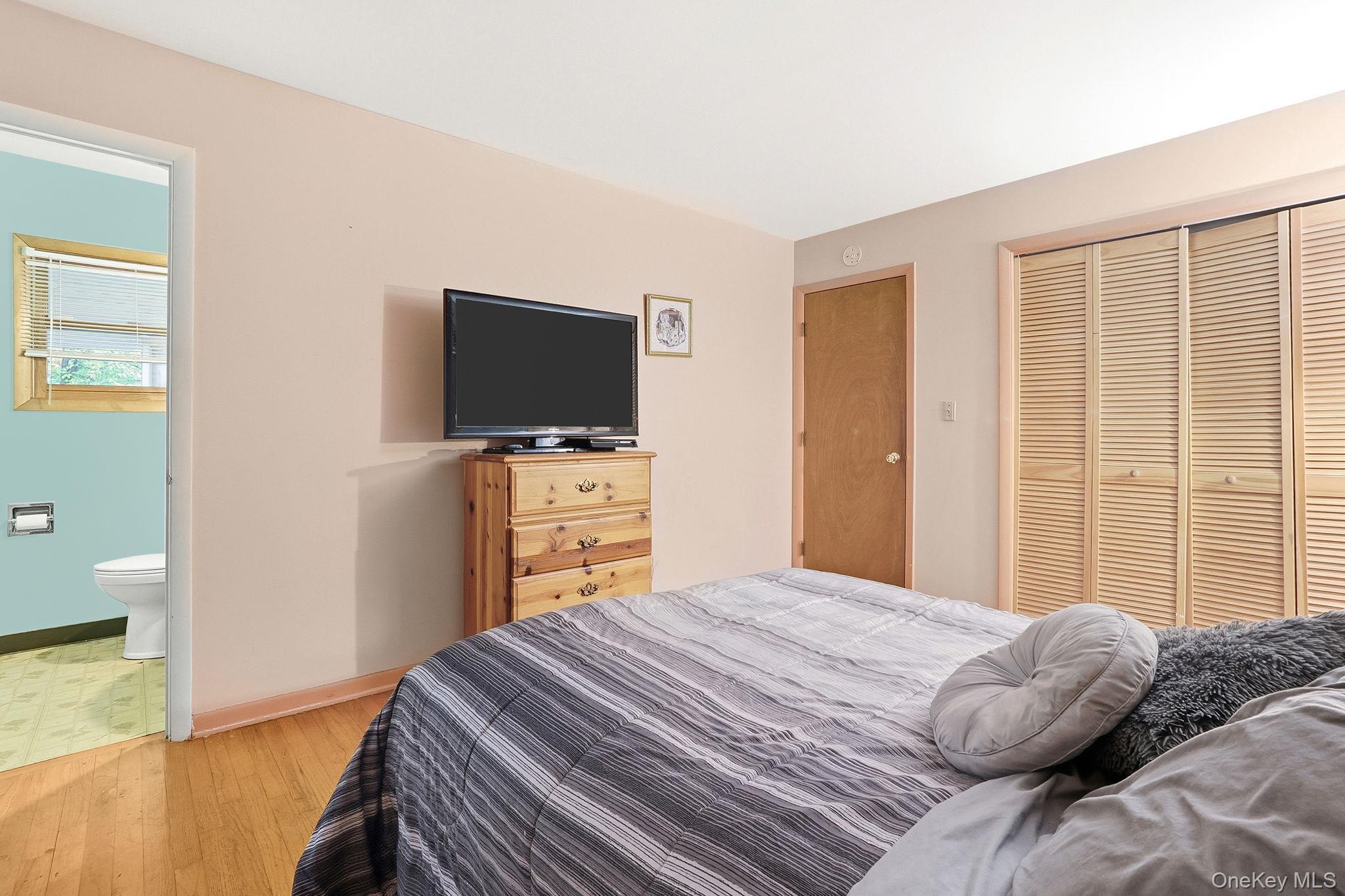 Single Family Hamilton Dutchess County, NY 12533, MLS-925718-20