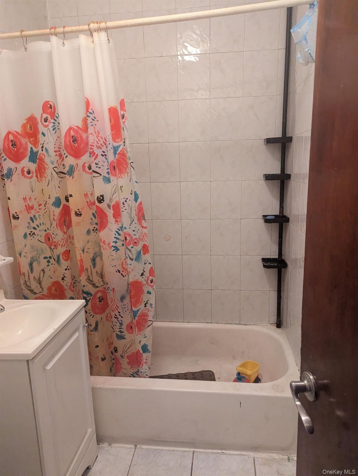 Single Family Norman  Queens, NY 11385, MLS-925719-5