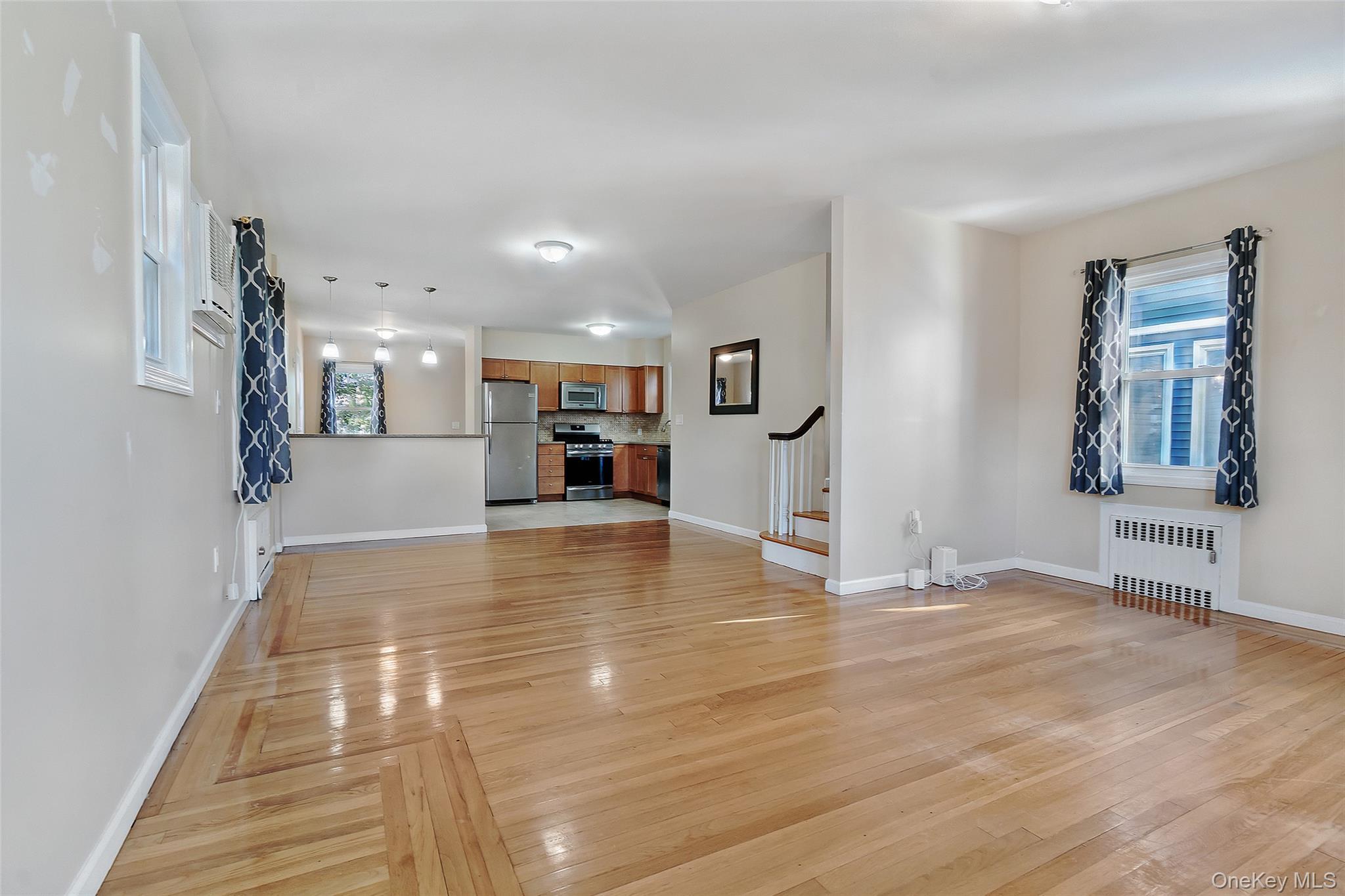 Single Family Beach 135th  Queens, NY 11694, MLS-925730-3