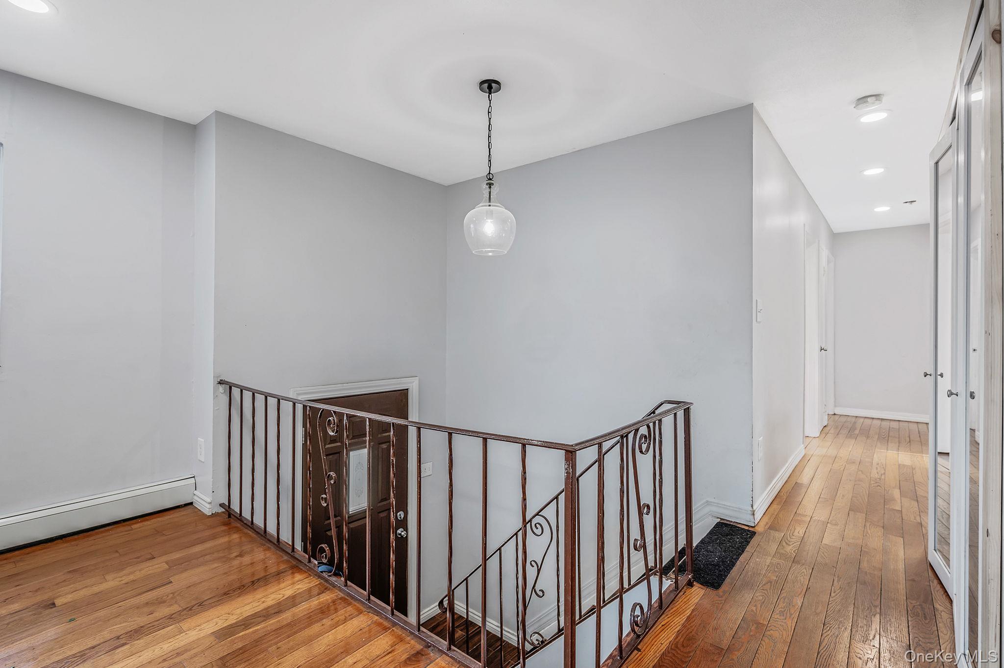 Single Family 30th  Suffolk County, NY 11798, MLS-925751-14