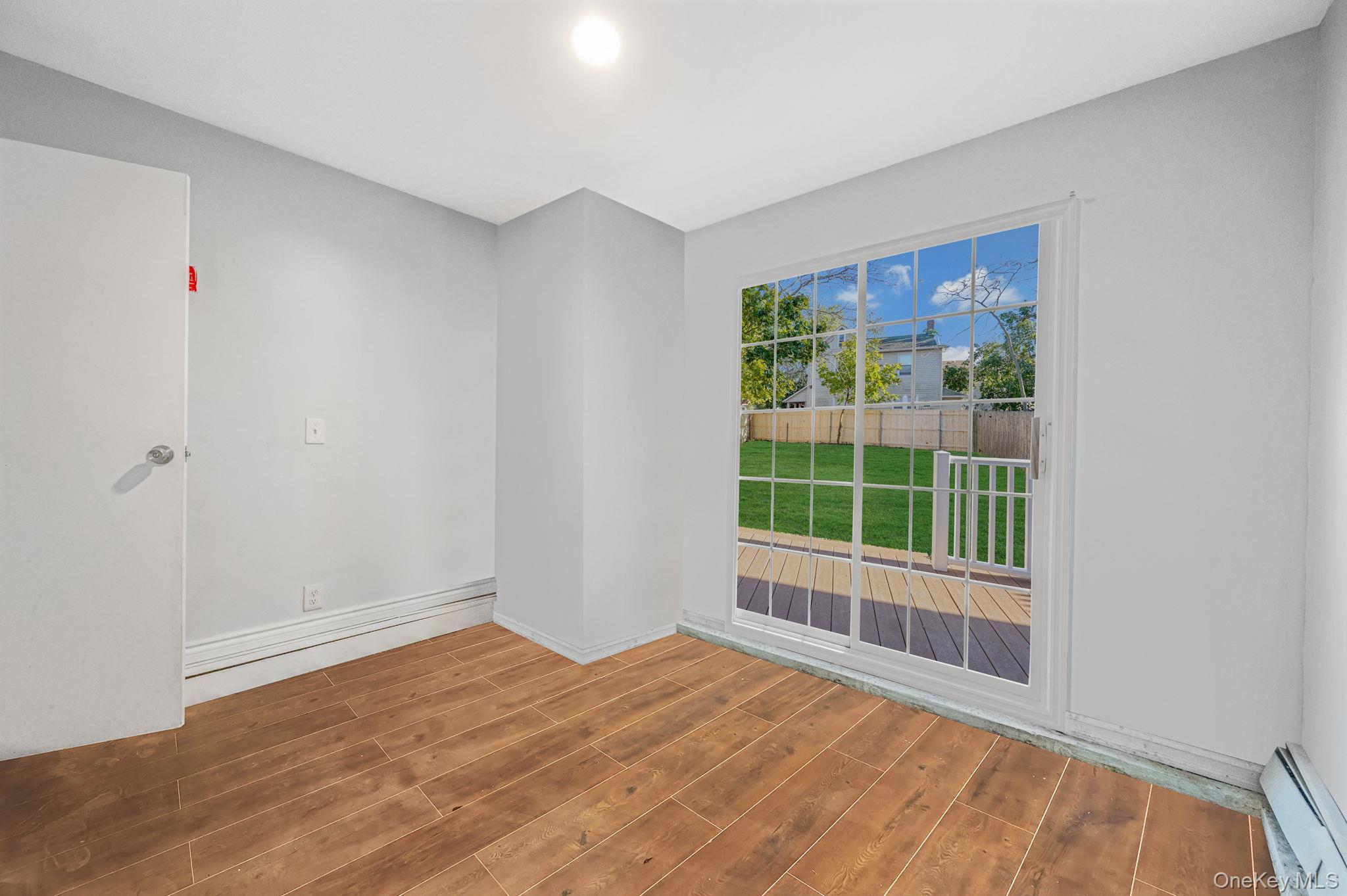 Single Family 30th  Suffolk County, NY 11798, MLS-925751-24