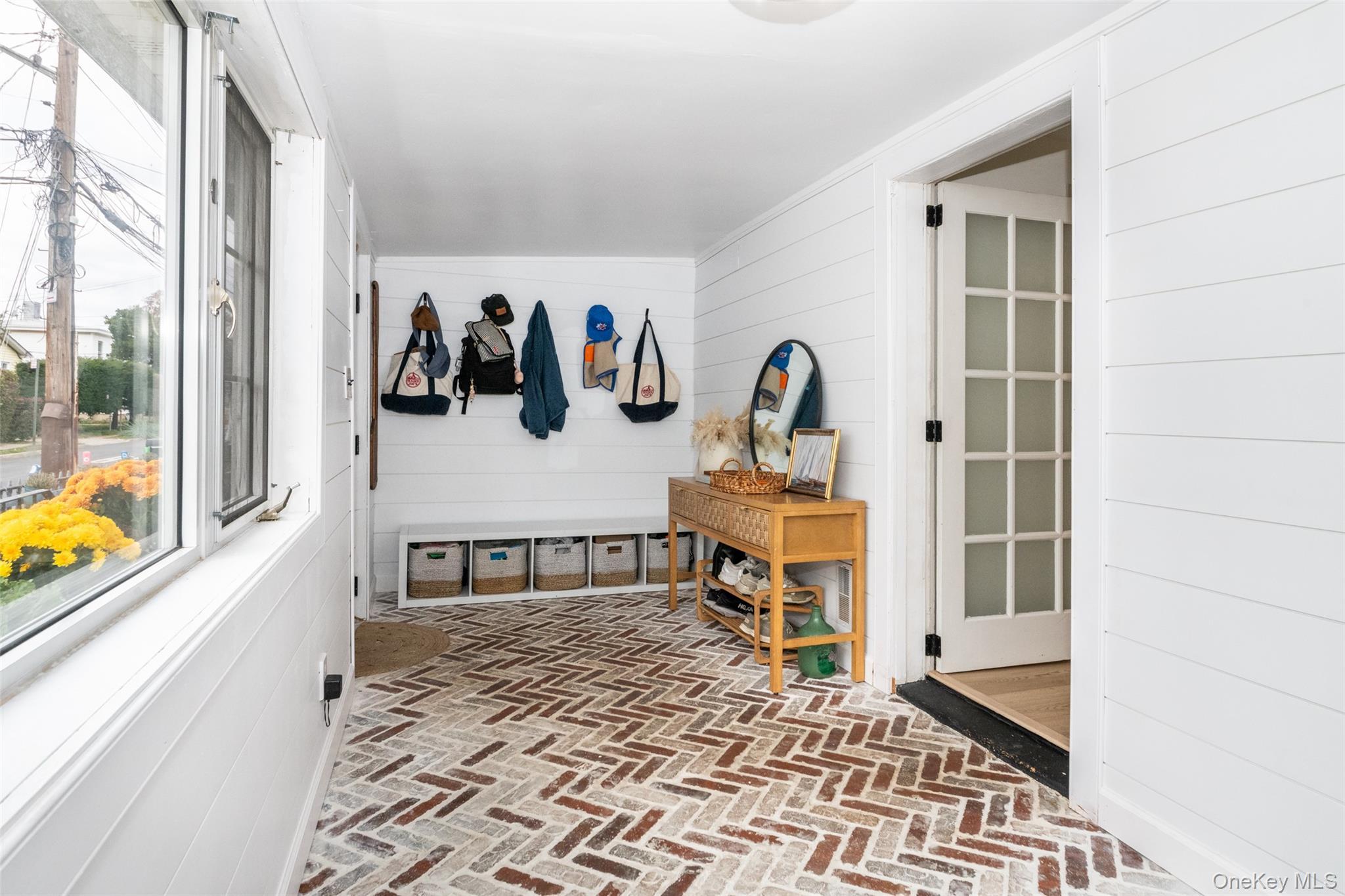 Single Family King  Bronx, NY 10464, MLS-925790-4