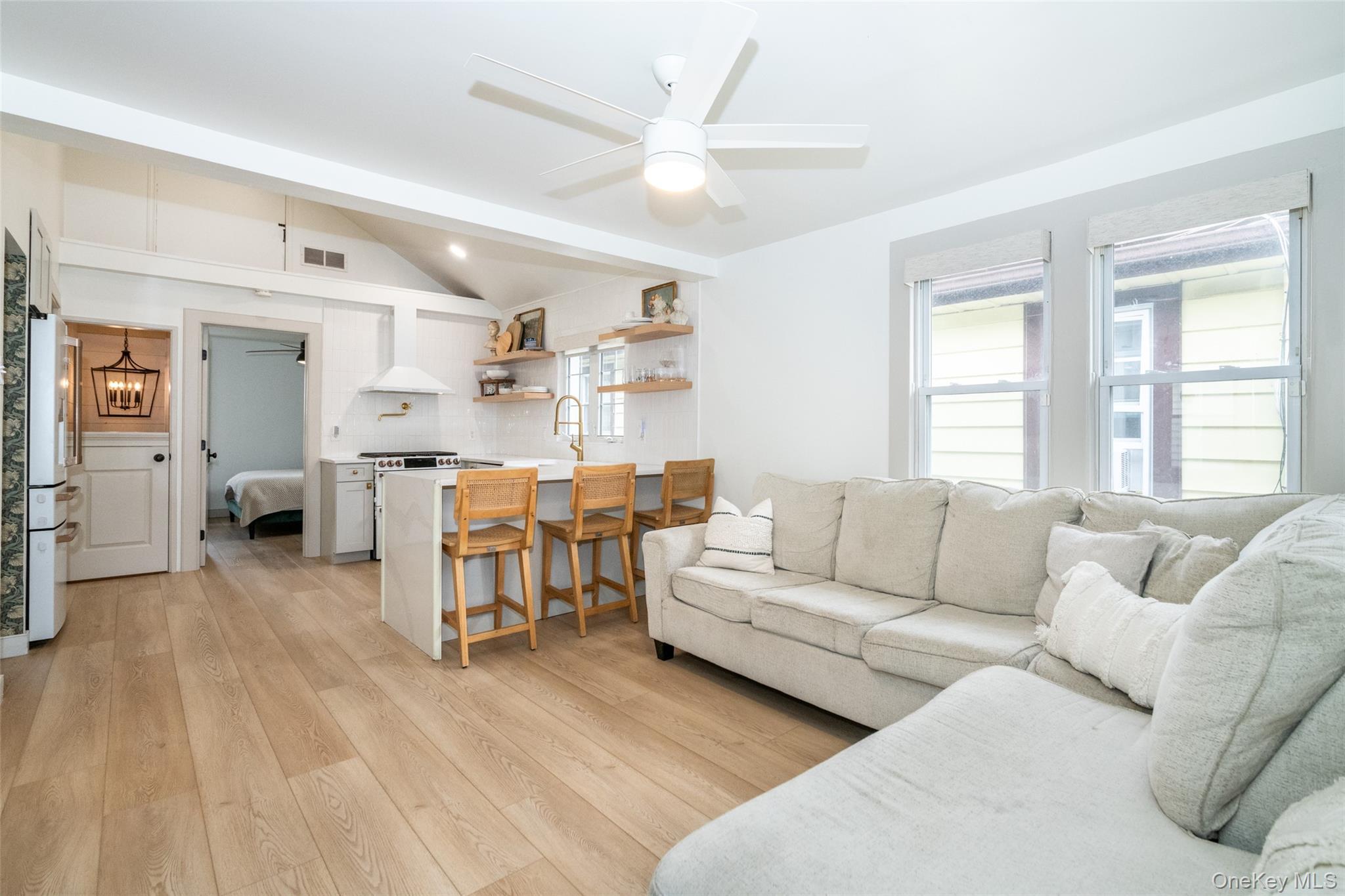 Single Family King  Bronx, NY 10464, MLS-925790-7