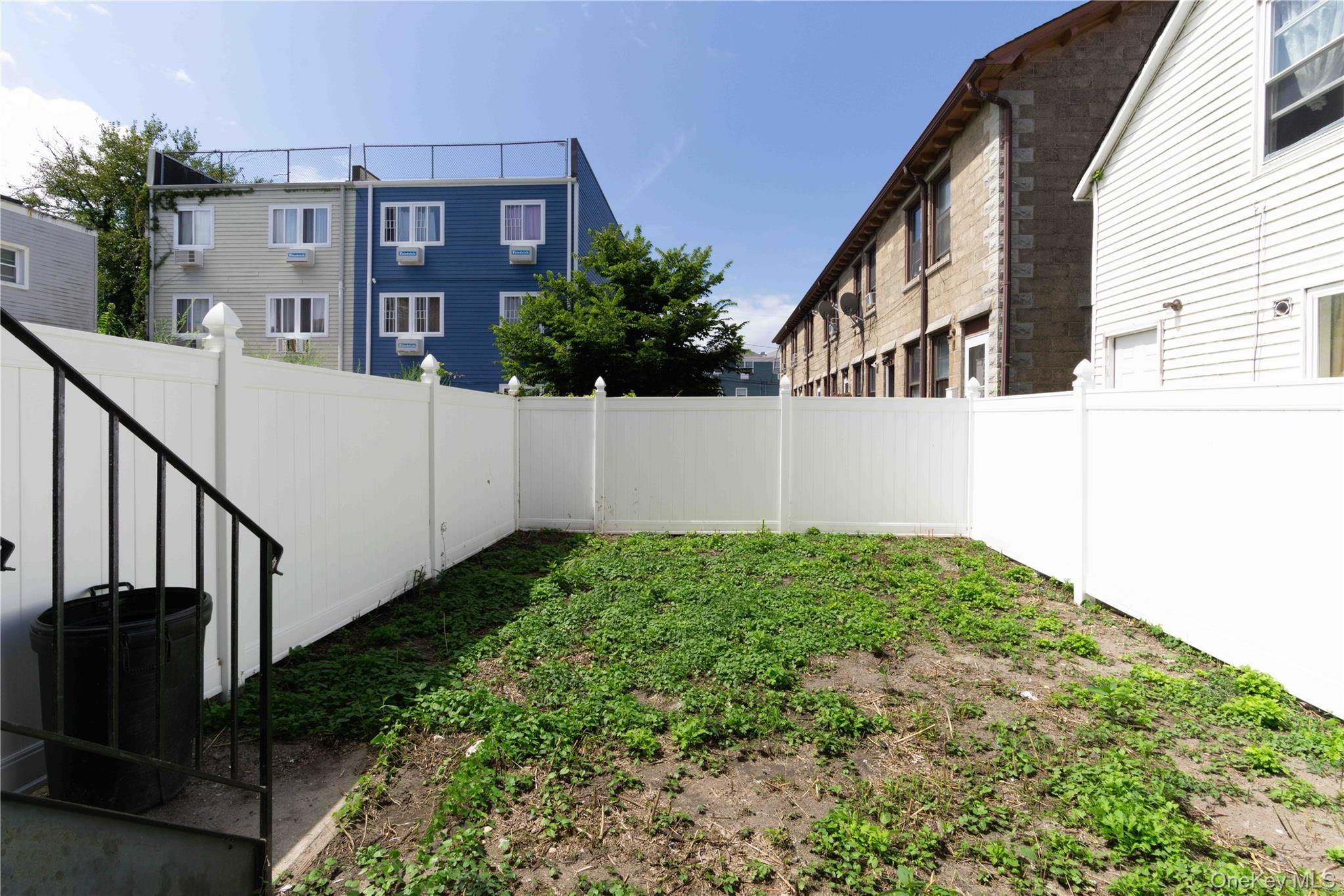 Single Family Beach 96th  Queens, NY 11693, MLS-925794-36