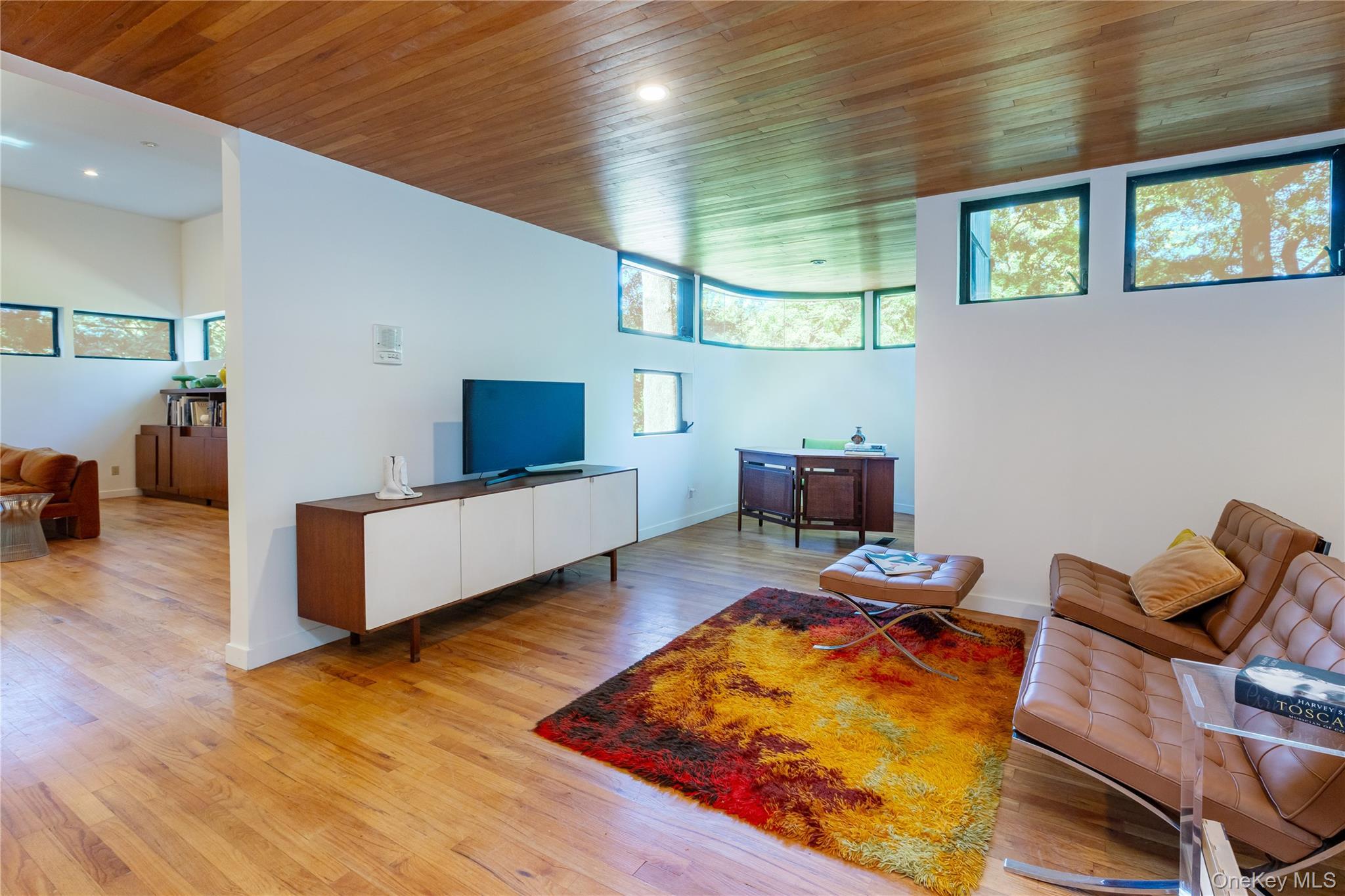 Single Family Ladd Bronx, NY 10471, MLS-925803-11