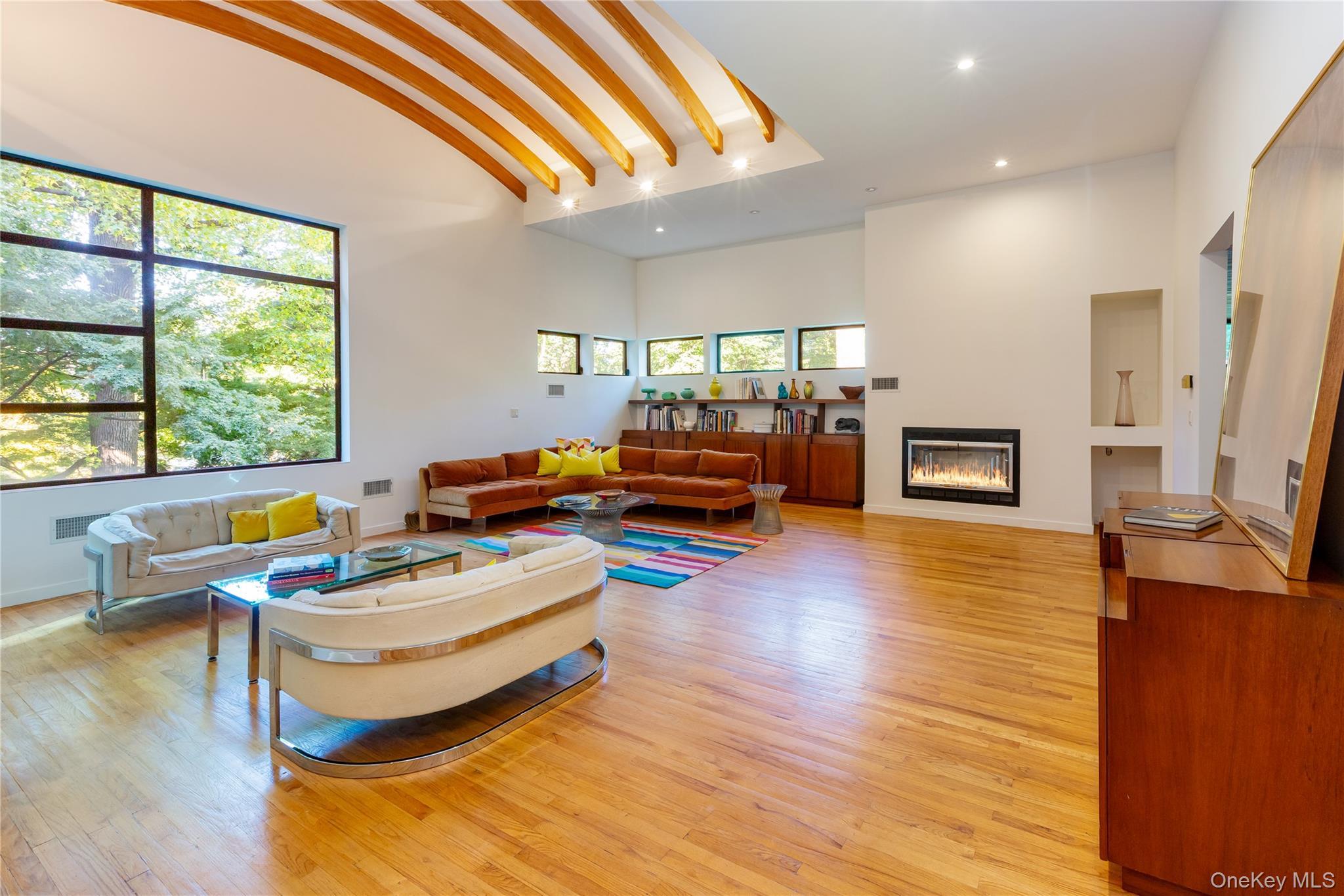 Single Family Ladd Bronx, NY 10471, MLS-925803-4