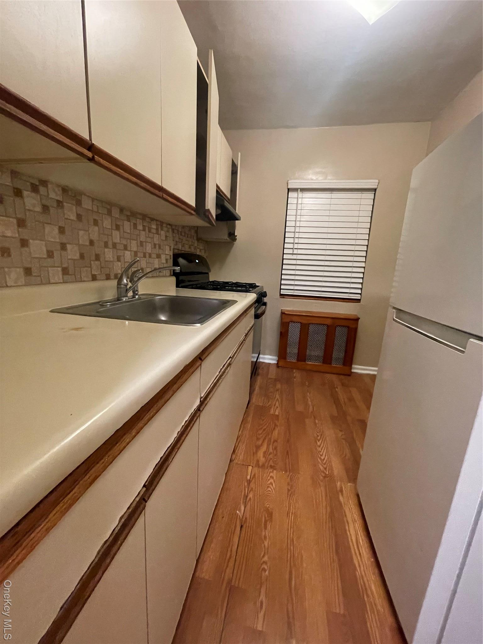 Coop 69  Queens, NY 11365, MLS-925809-6