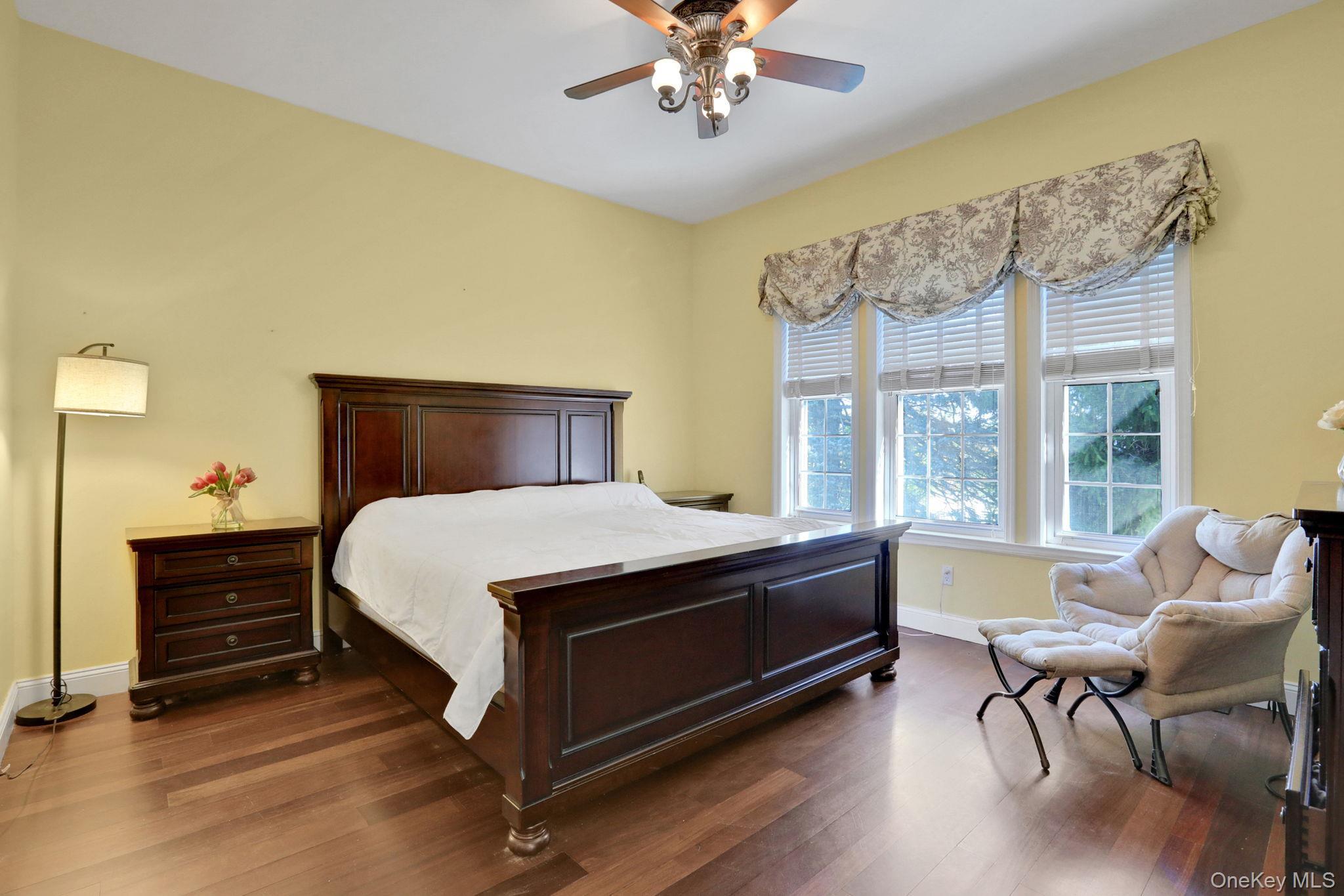 Single Family Reunion Westchester County, NY 10573, MLS-925817-16