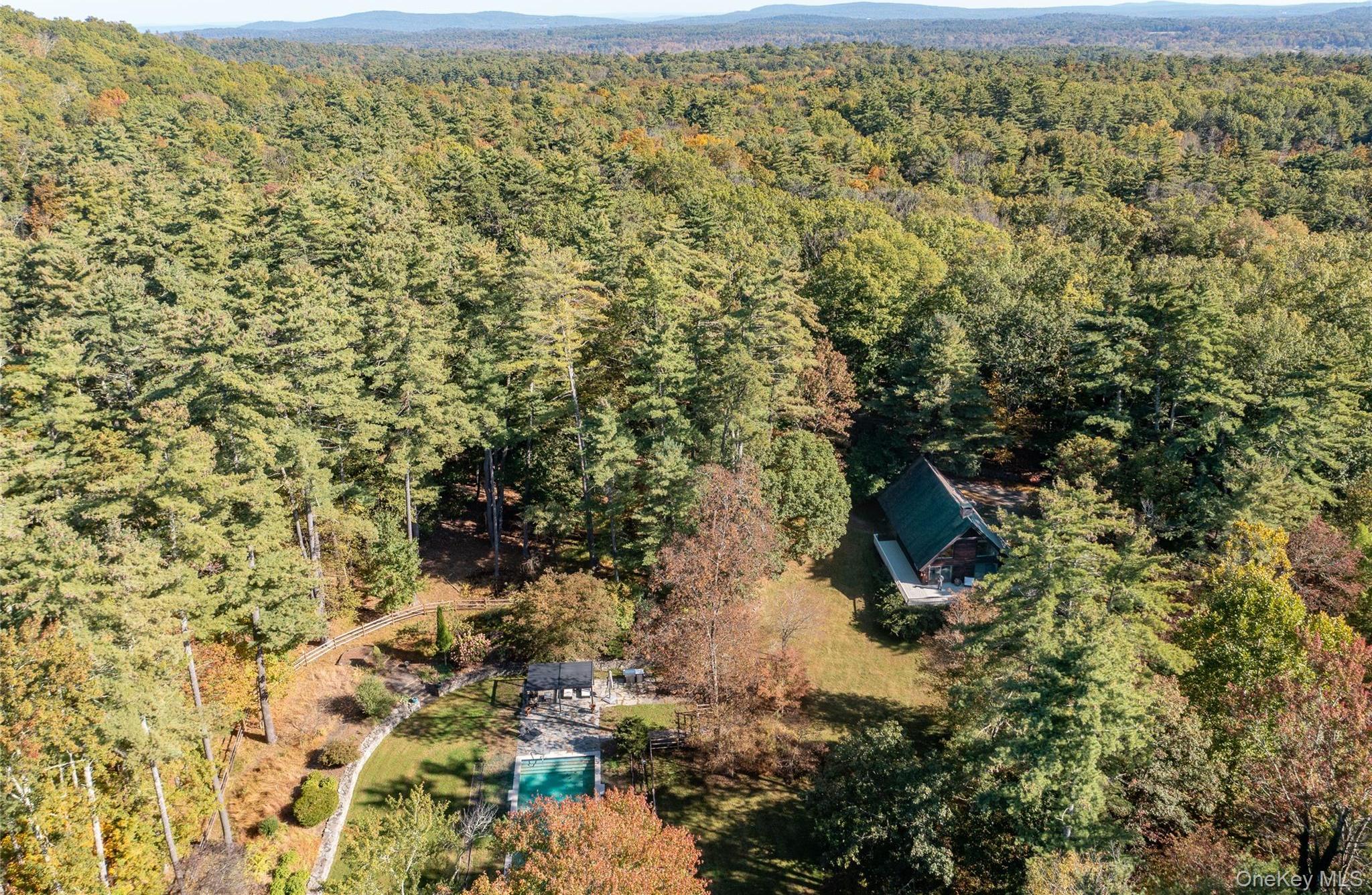 Single Family Hovi Ulster County, NY 12401, MLS-925821-17