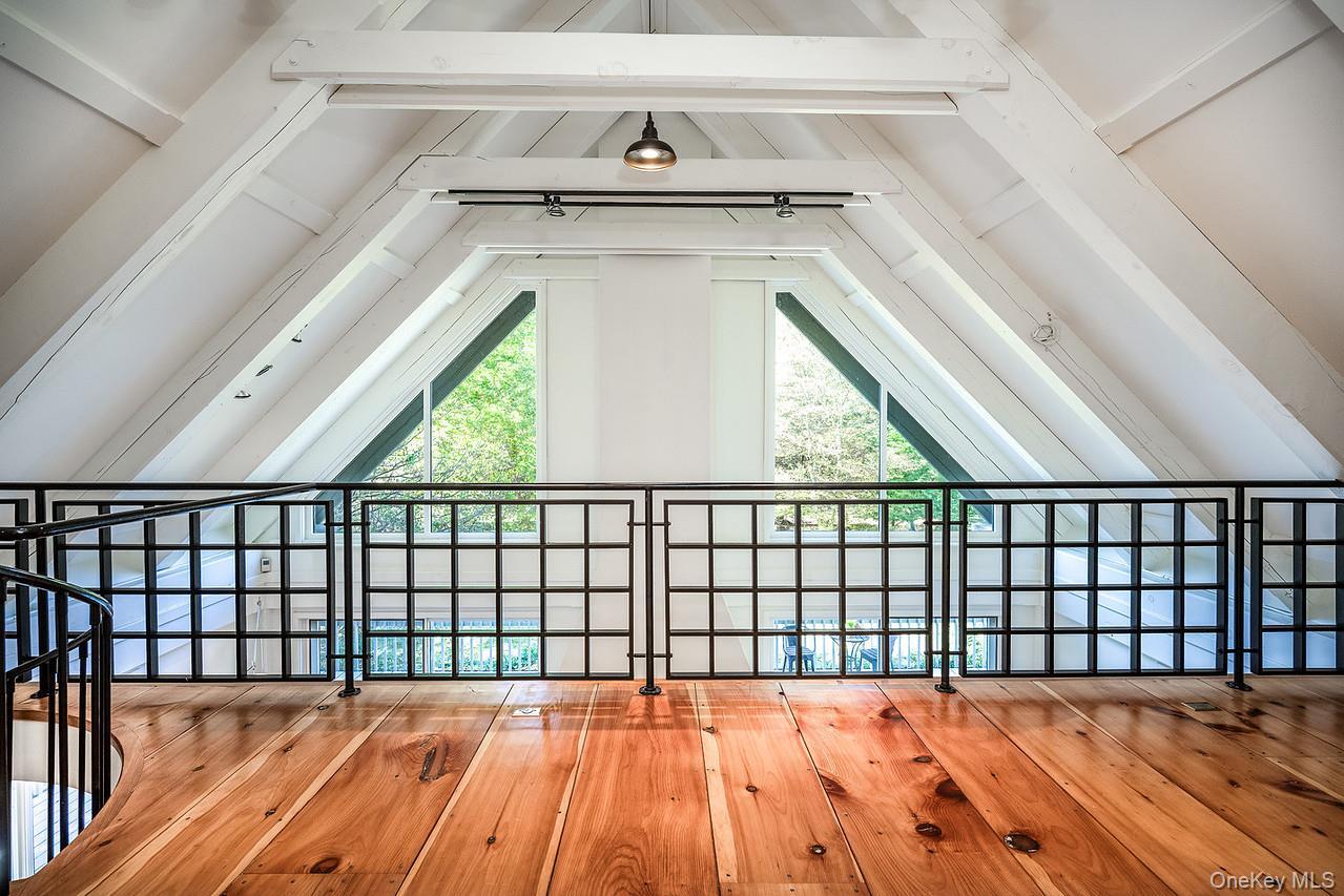 Single Family Hovi Ulster County, NY 12401, MLS-925821-8