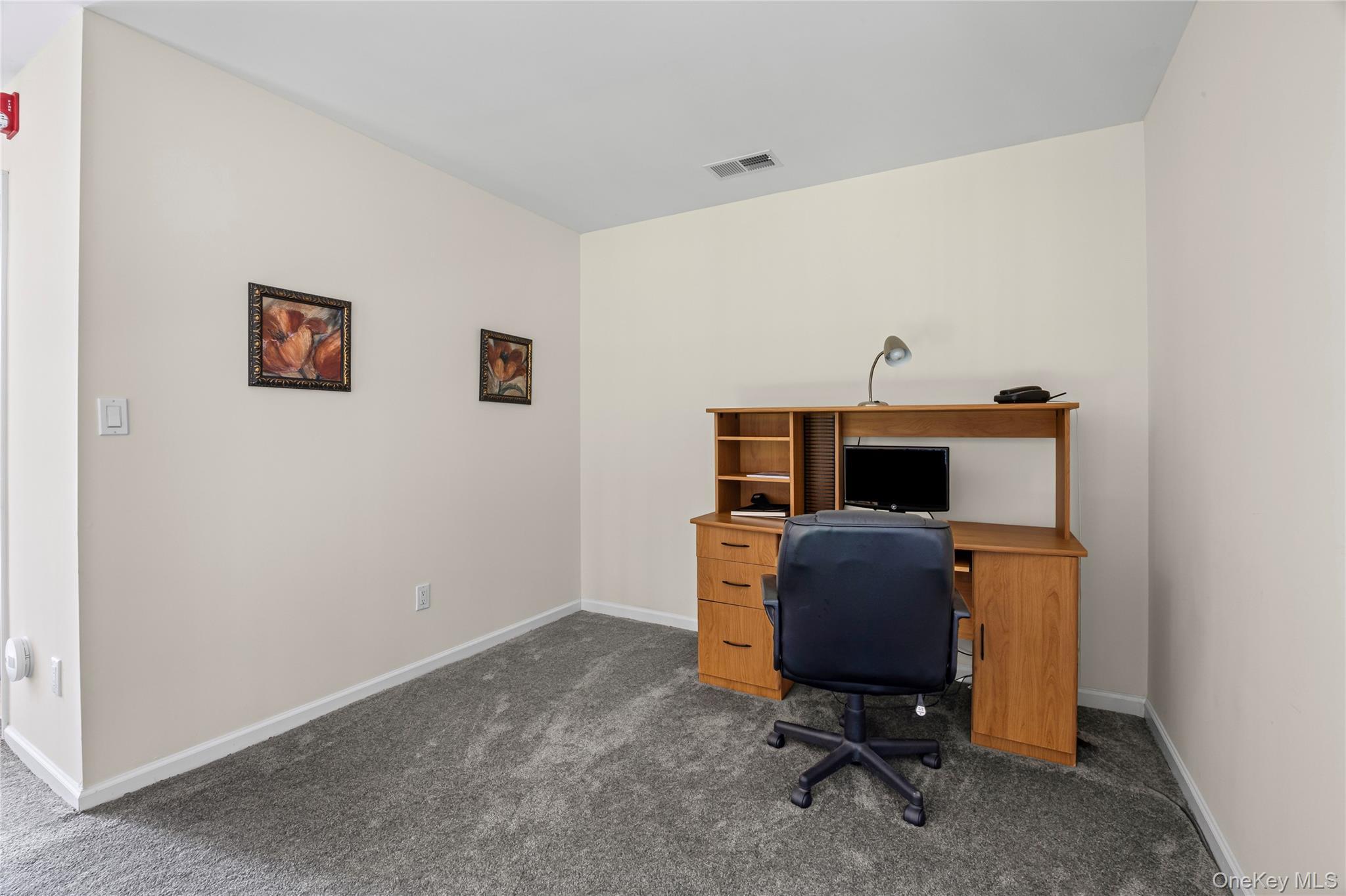 Condo Avery  Suffolk County, NY 11764, MLS-925827-23