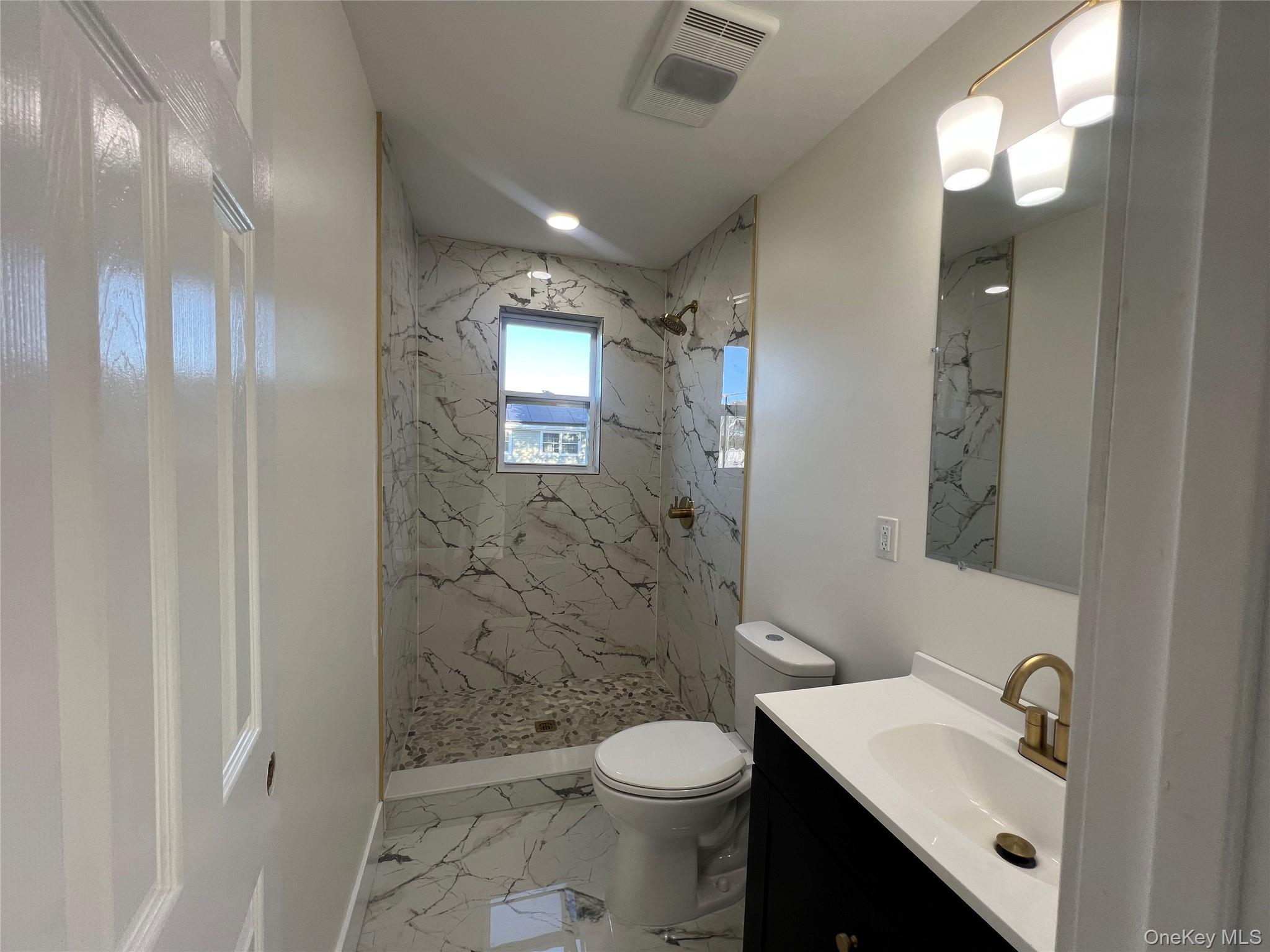 Single Family Silver  Suffolk County, NY 11772, MLS-925836-25