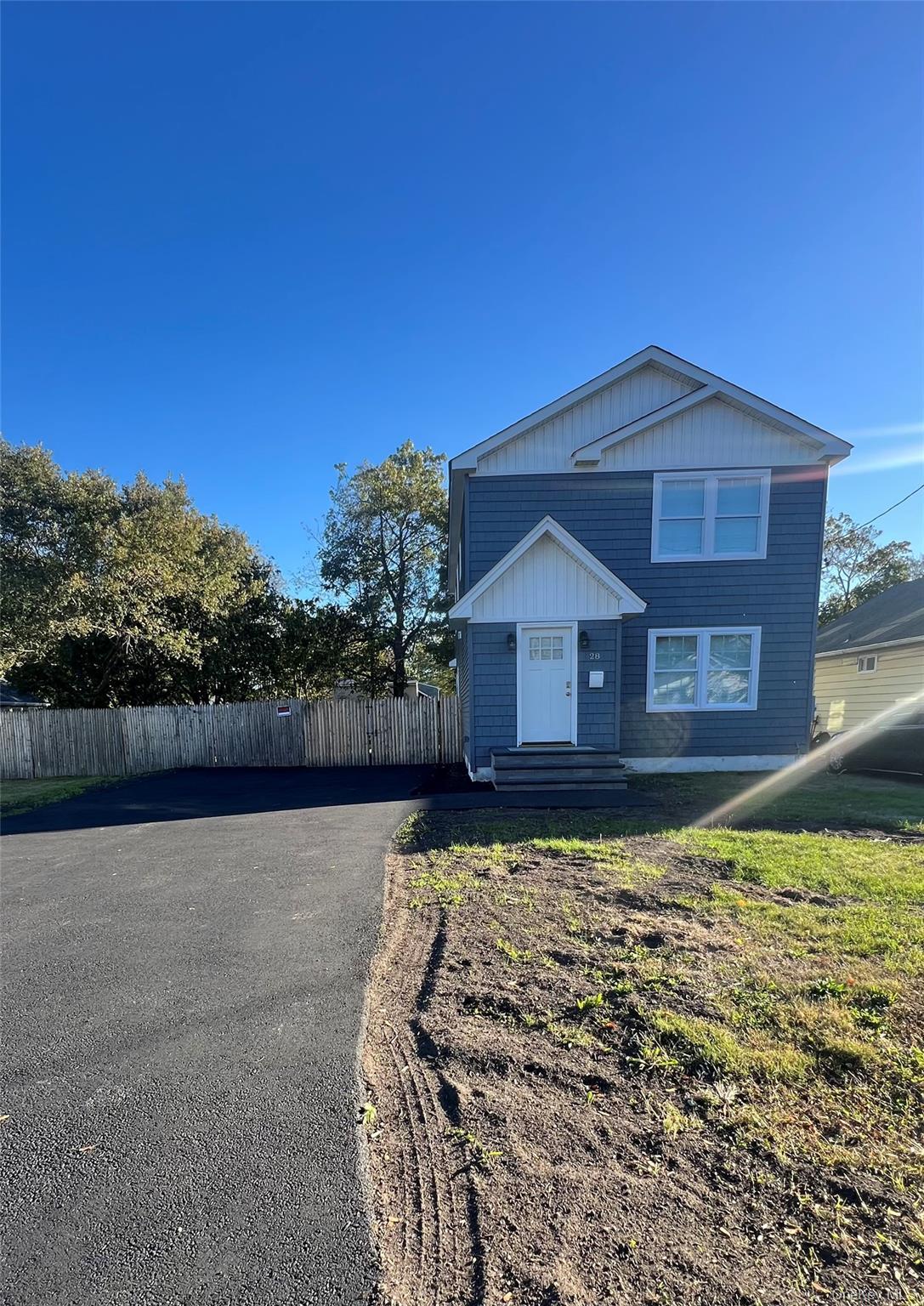 Single Family Silver  Suffolk County, NY 11772, MLS-925836-5