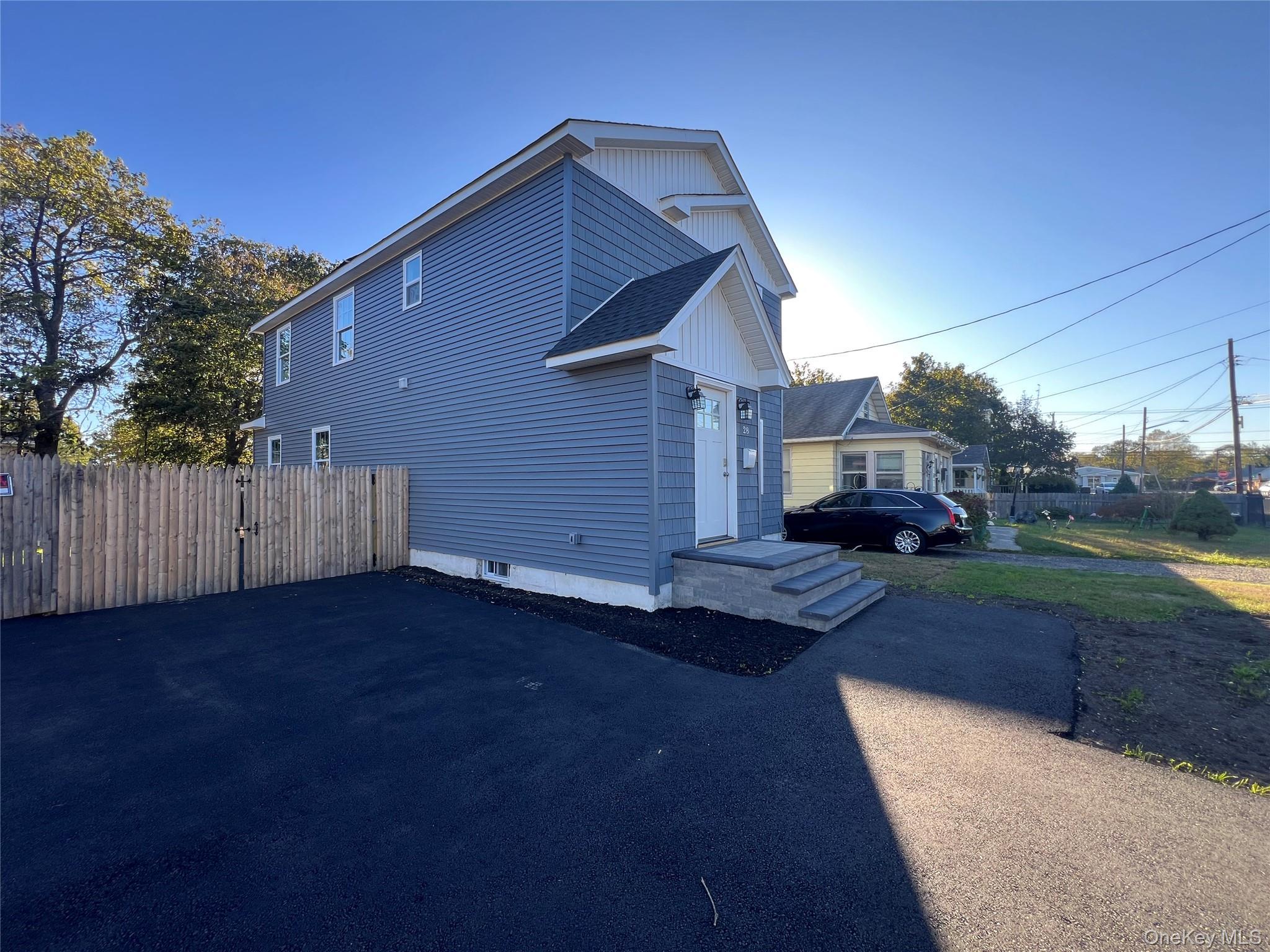 Single Family Silver  Suffolk County, NY 11772, MLS-925836-6