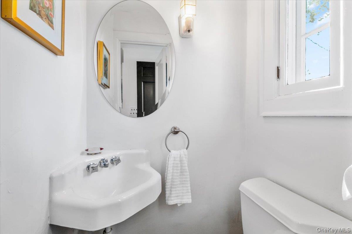 Single Family Barry  Westchester County, NY 10583, MLS-925841-5