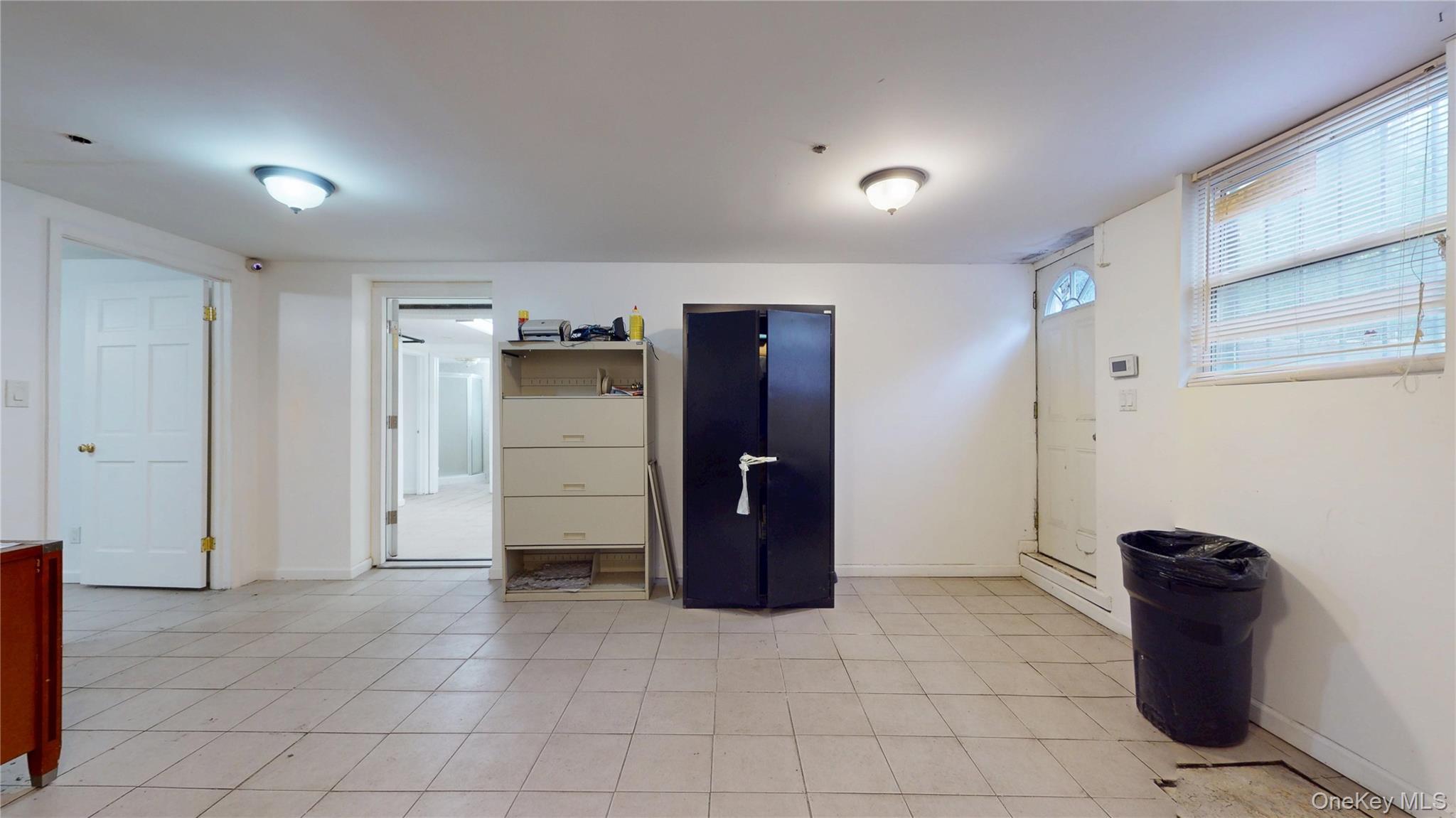 Commercial Sale Schenectady Brooklyn, NY 11203, MLS-925844-23