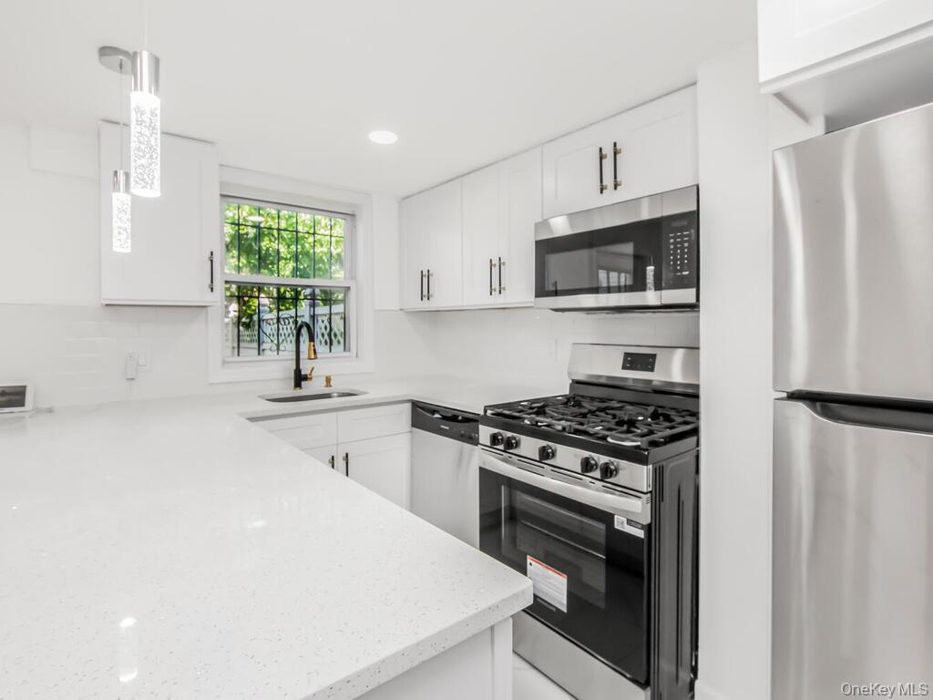 Single Family 189th Queens, NY 11423, MLS-925853-11