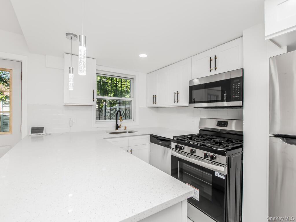 Single Family 189th Queens, NY 11423, MLS-925853-6