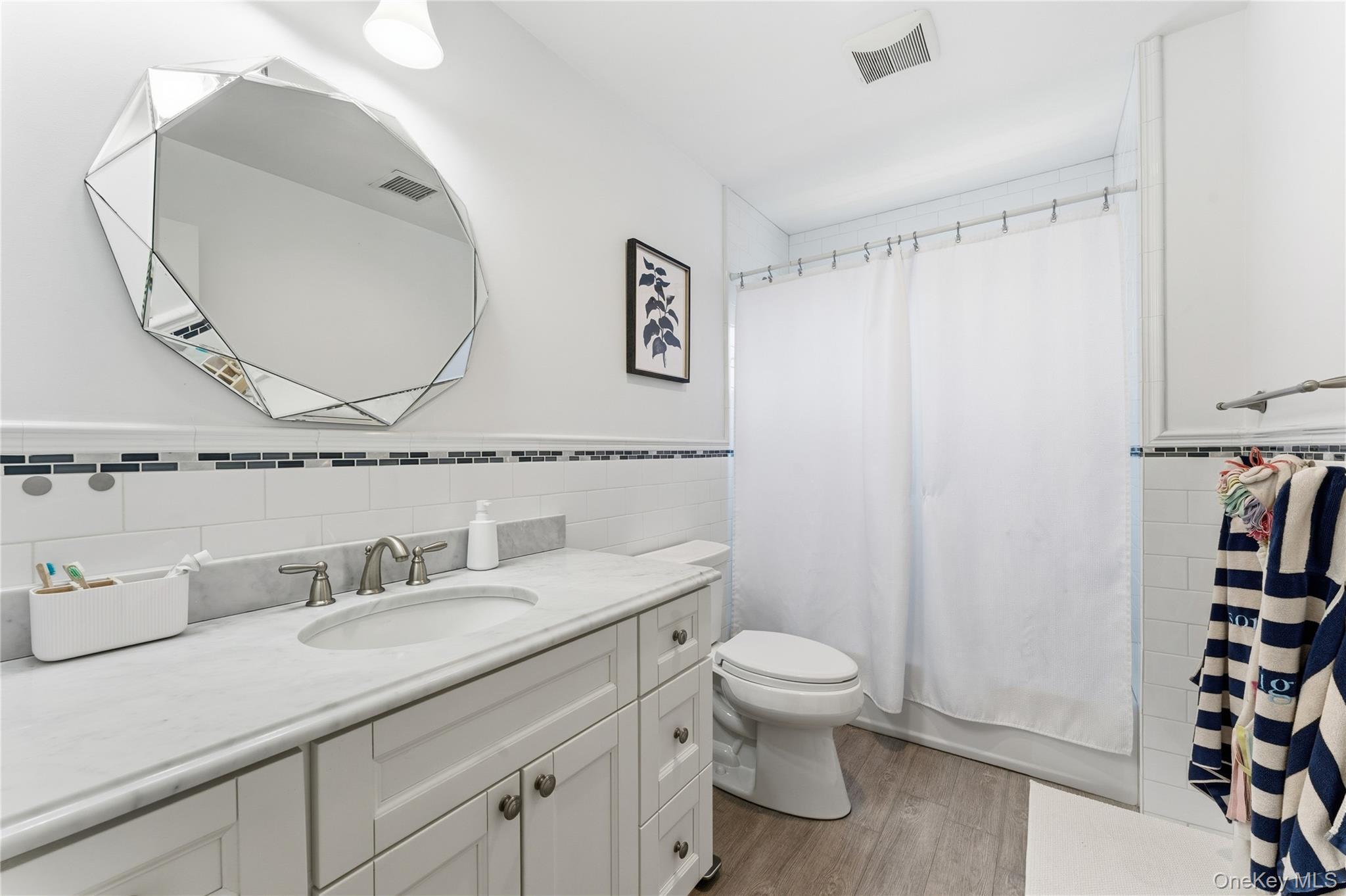 Single Family Frederick Nassau County, NY 11572, MLS-925866-14