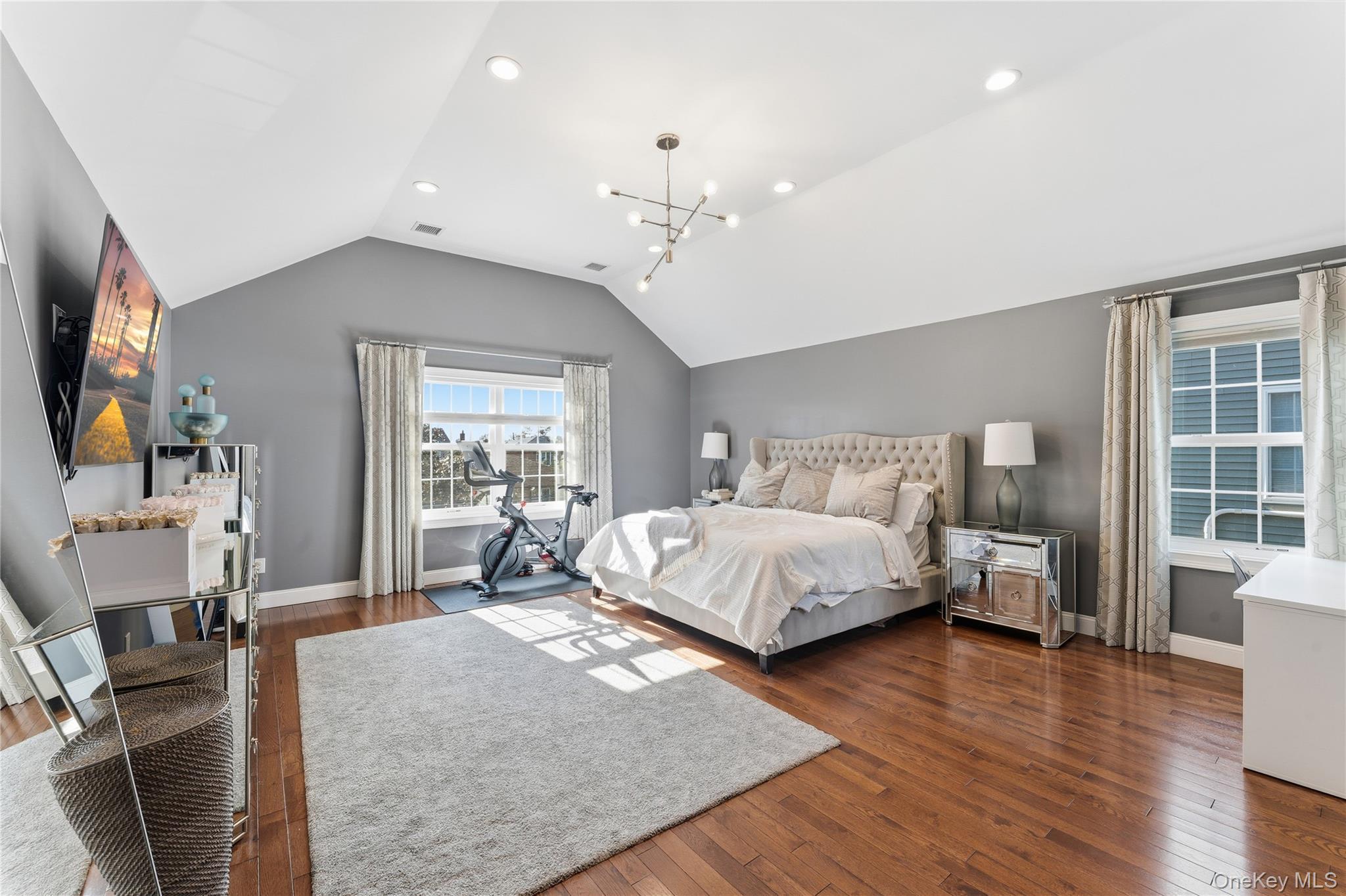 Single Family Frederick Nassau County, NY 11572, MLS-925866-17