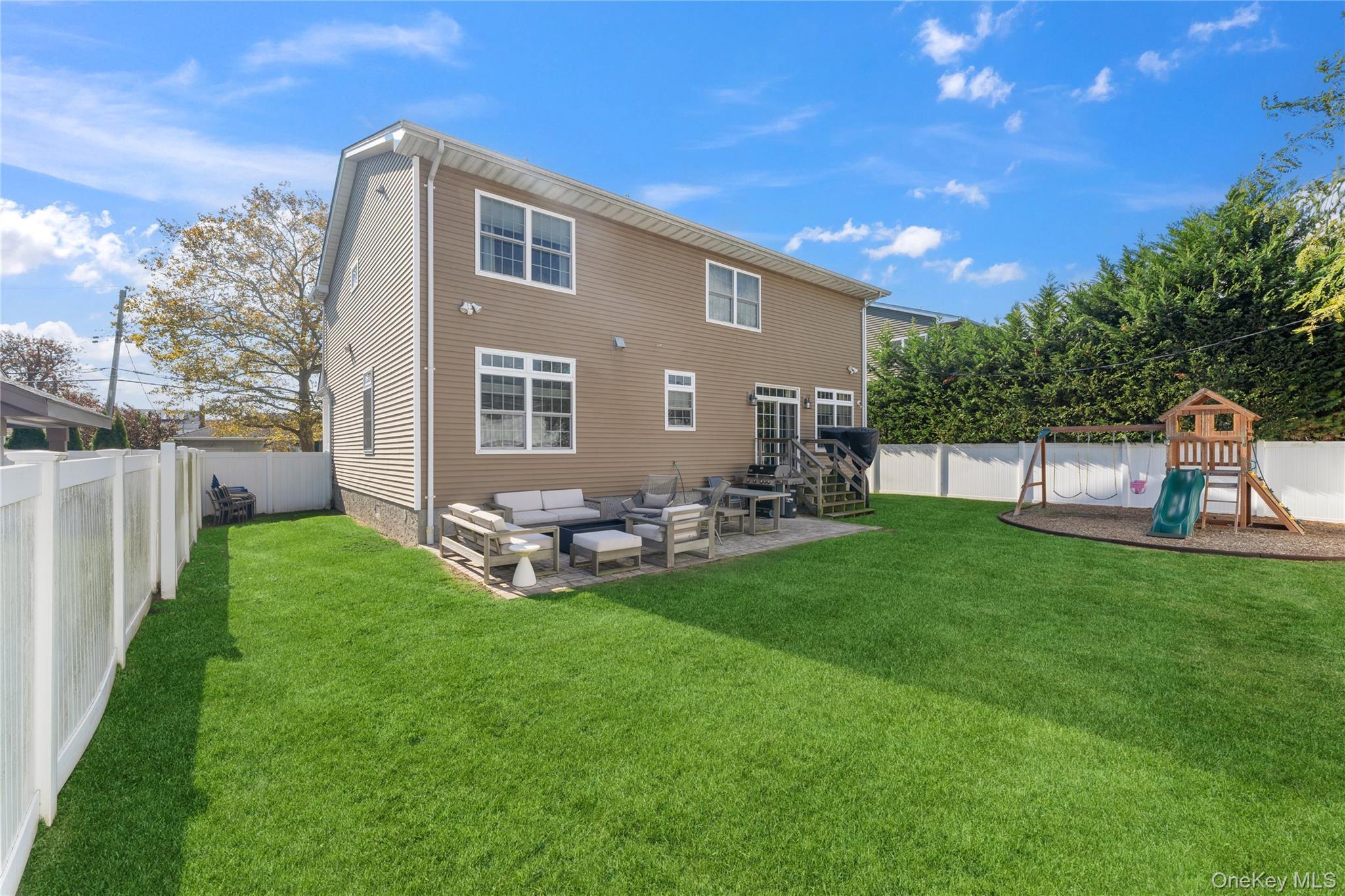 Single Family Frederick  Nassau County, NY 11572, MLS-925866-34