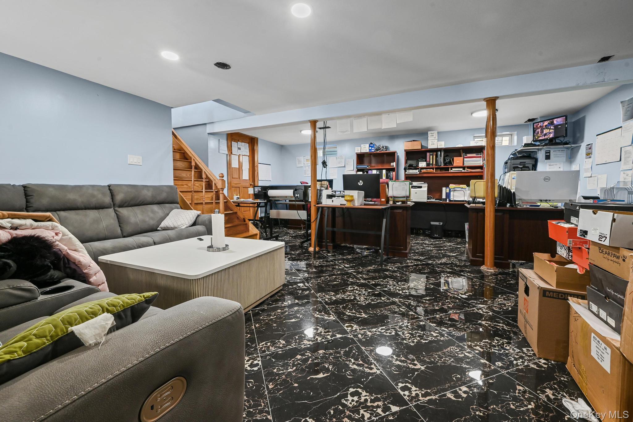 Single Family Ashely  Nassau County, NY 11580, MLS-925881-18