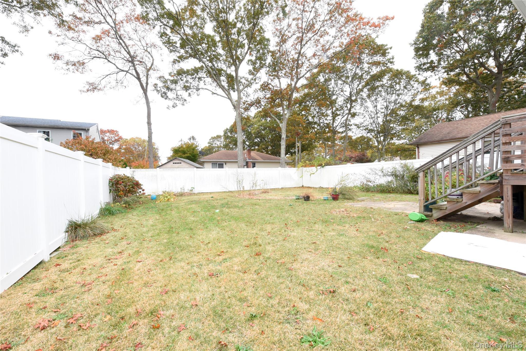 Single Family Pennwood  Suffolk County, NY 11951, MLS-925894-16