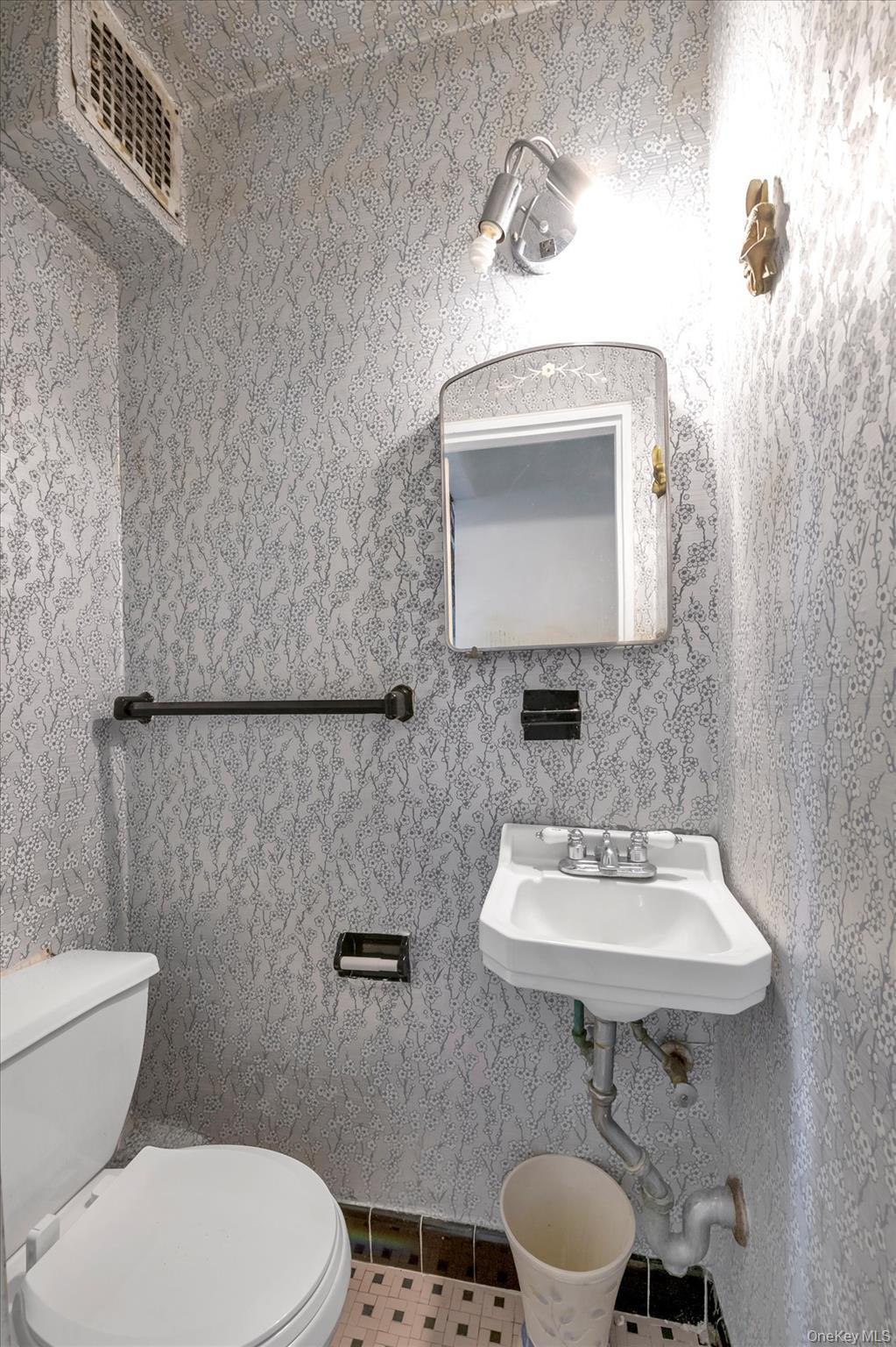 Single Family 54th  Brooklyn, NY 11234, MLS-925907-6