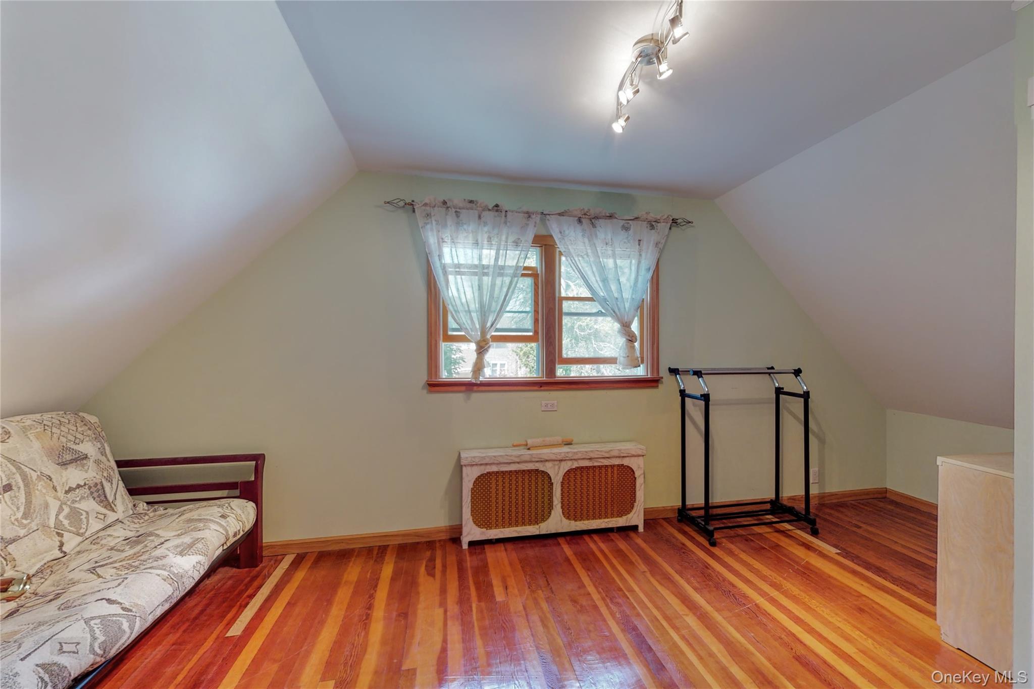 Single Family Chestnut  Orange County, NY 10925, MLS-925923-22