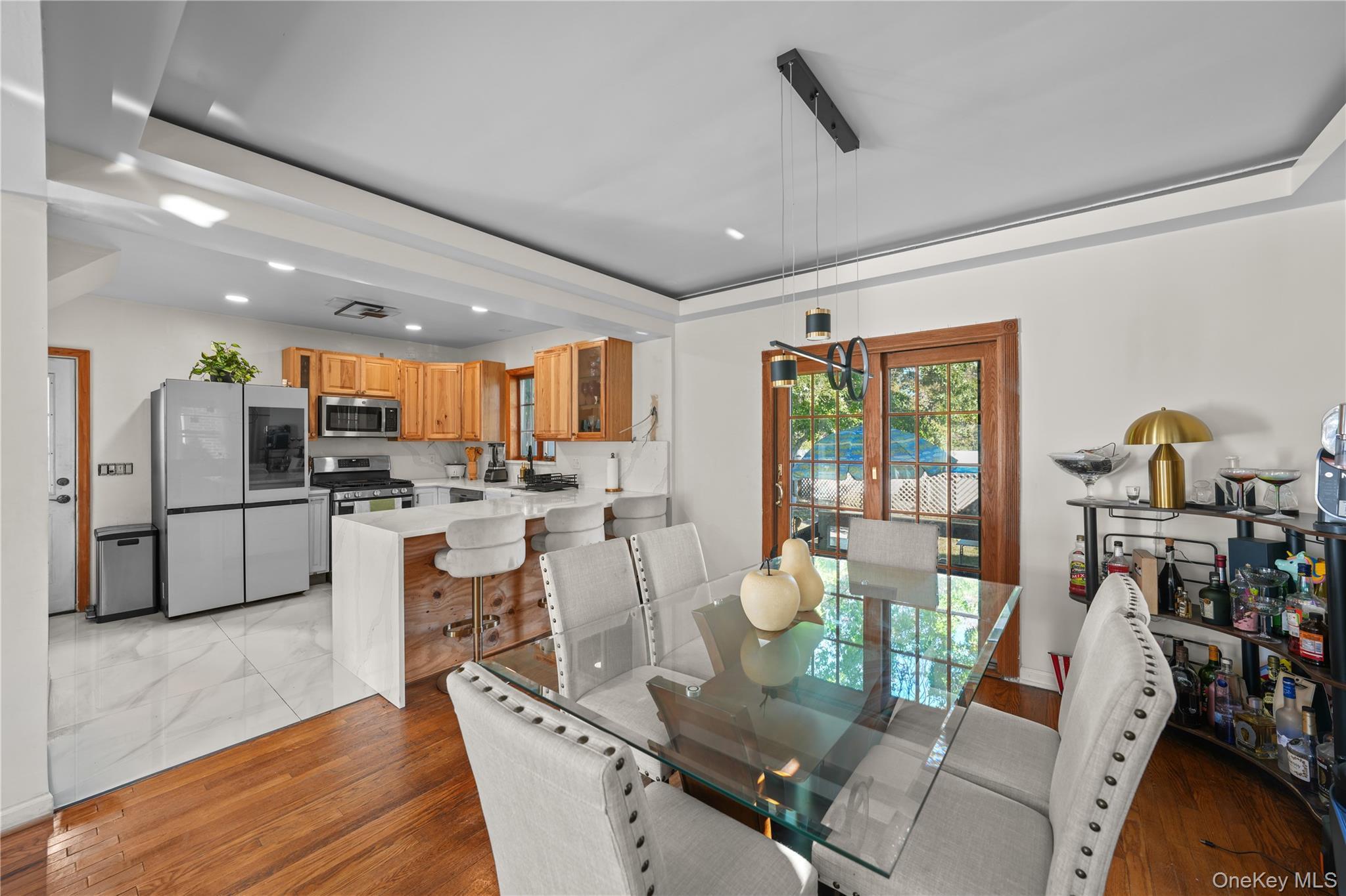 Single Family 15  Queens, NY 11357, MLS-925924-4