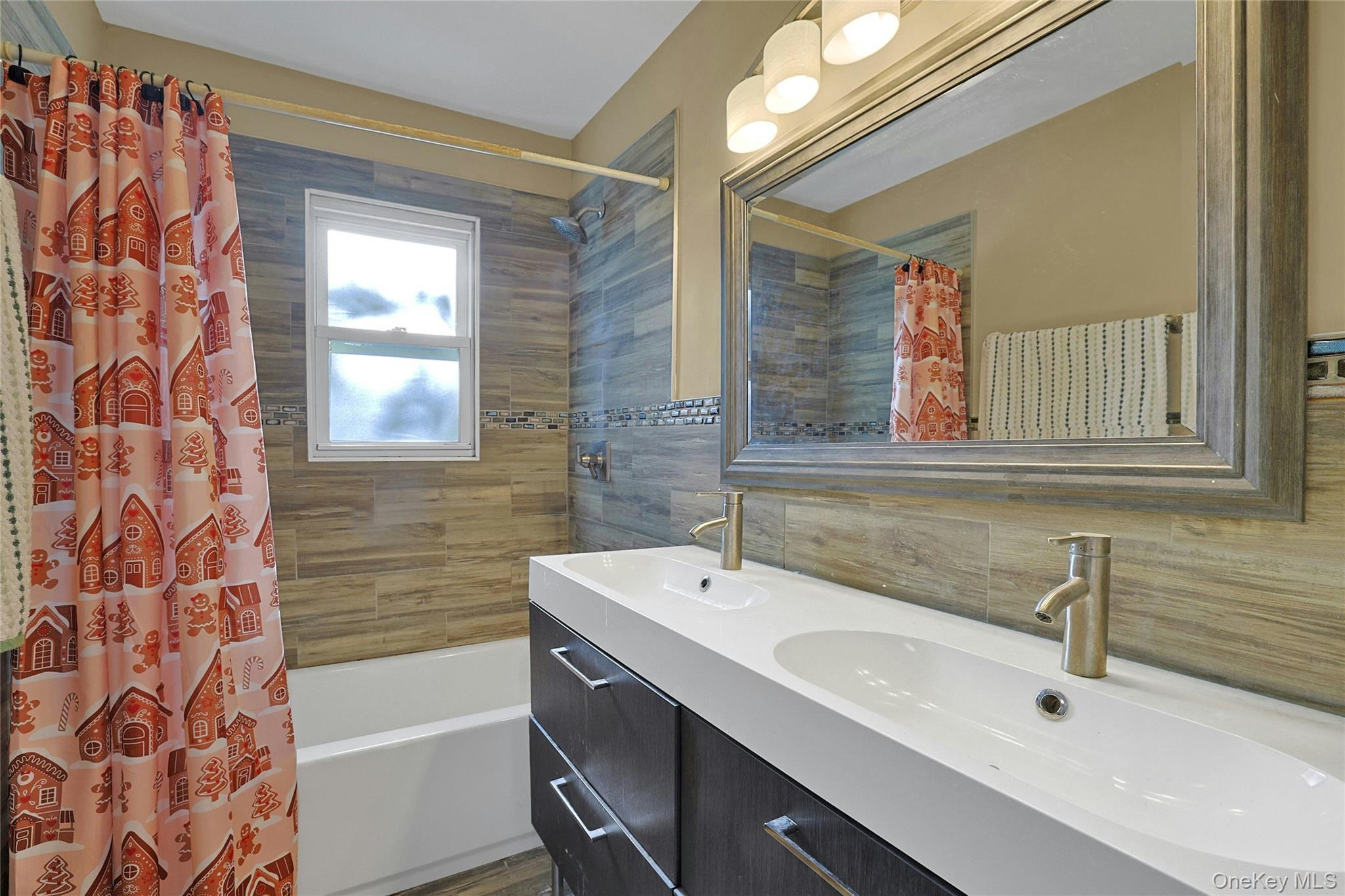 Single Family Lancaster  Rockland County, NY 10901, MLS-925946-23