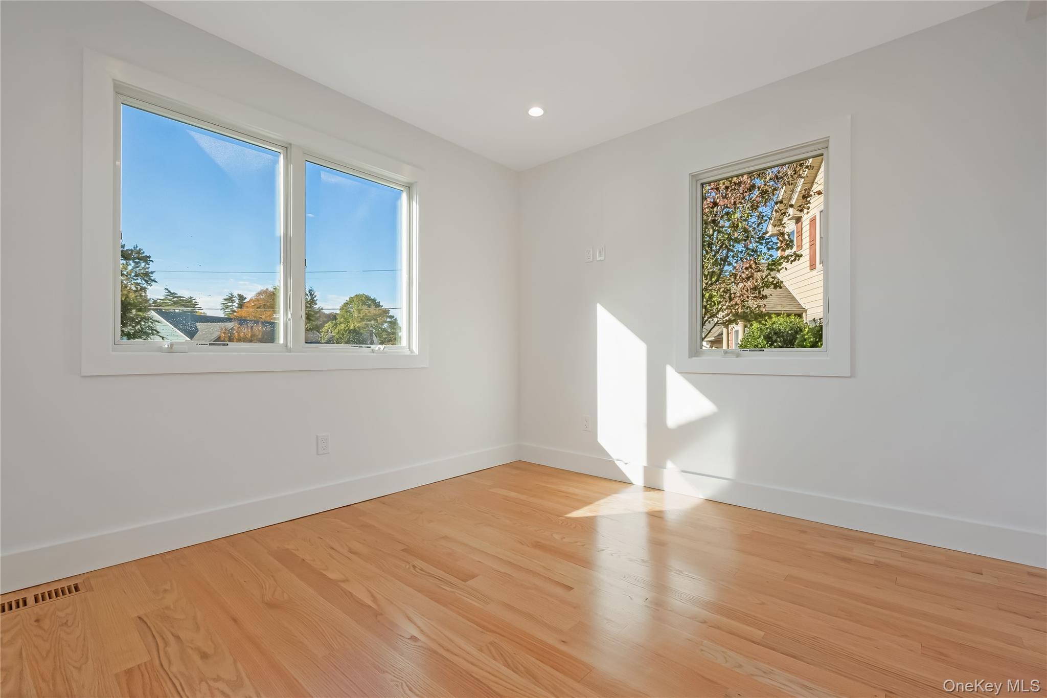 Single Family Douglas  Nassau County, NY 11793, MLS-925951-19