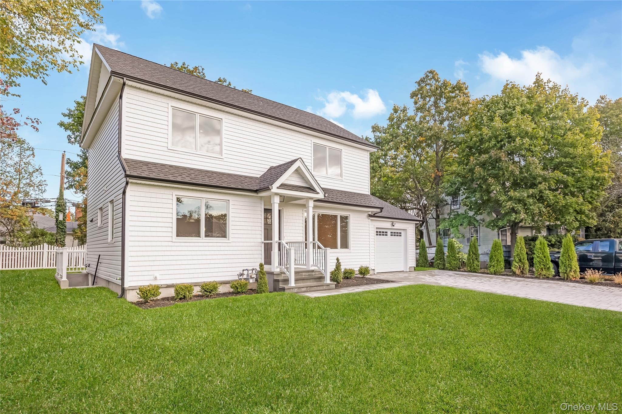 Single Family Douglas  Nassau County, NY 11793, MLS-925951-2