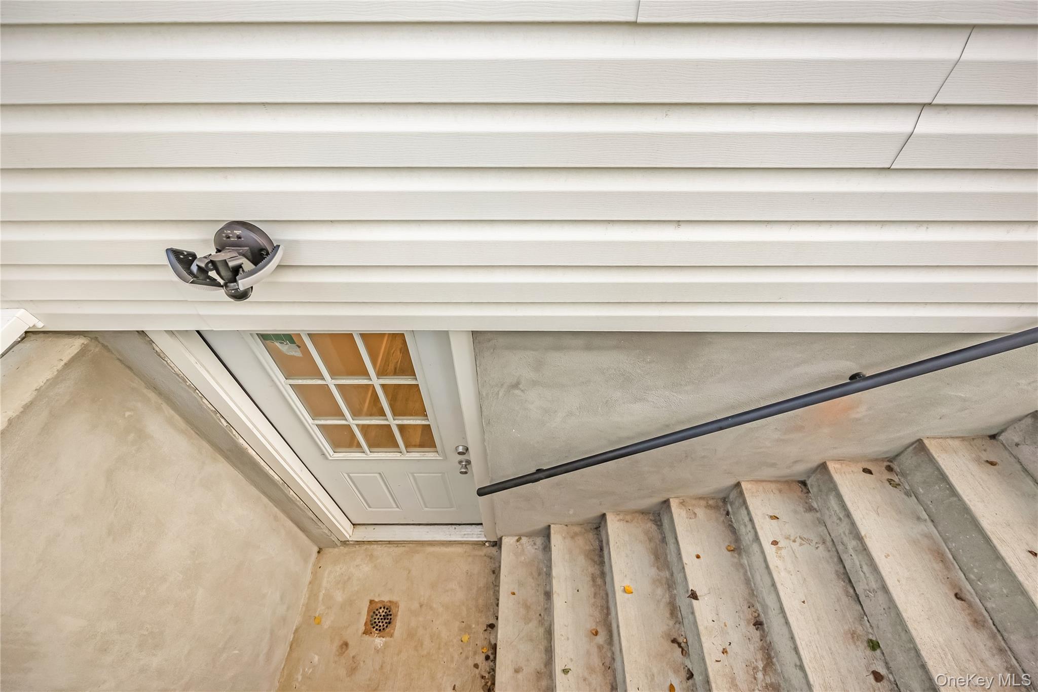 Single Family Douglas  Nassau County, NY 11793, MLS-925951-7