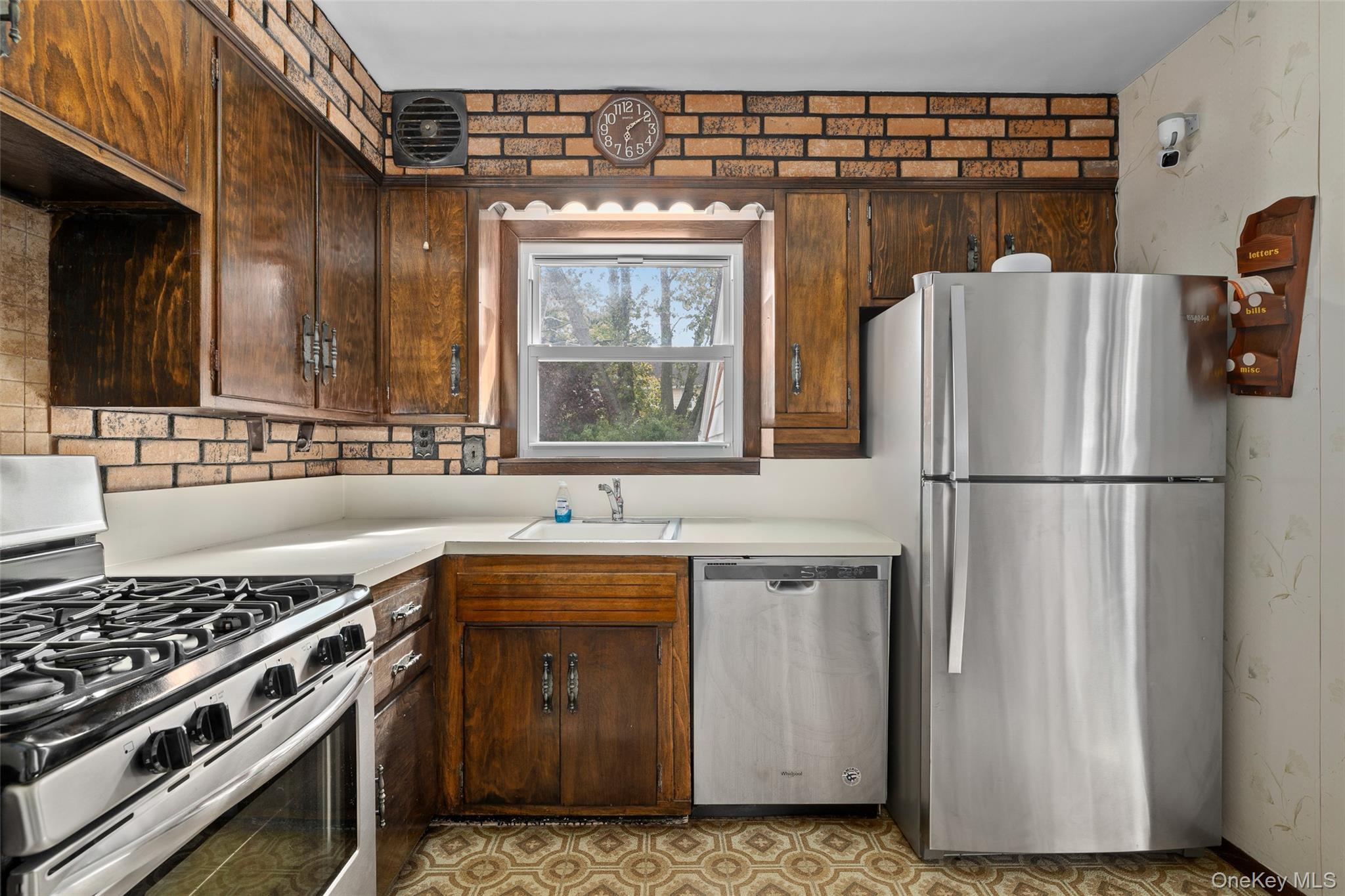 Single Family Oceanside  Nassau County, NY 11572, MLS-925954-15