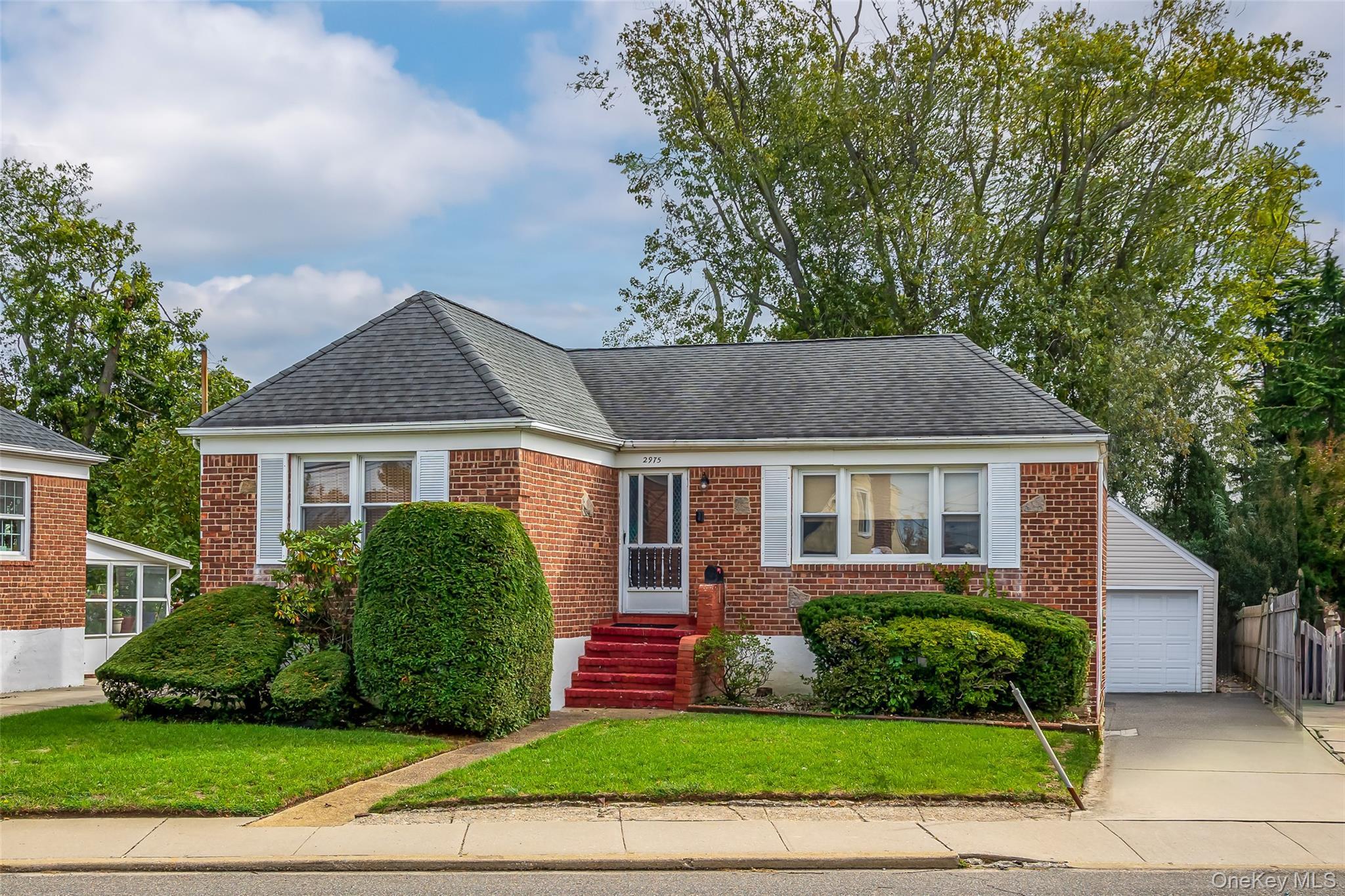 Single Family Oceanside  Nassau County, NY 11572, MLS-925954-2