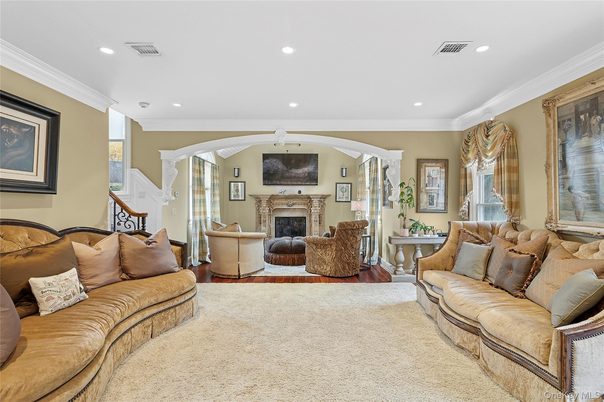 Single Family Schoolhouse Nassau County, NY 11771, MLS-925956-10