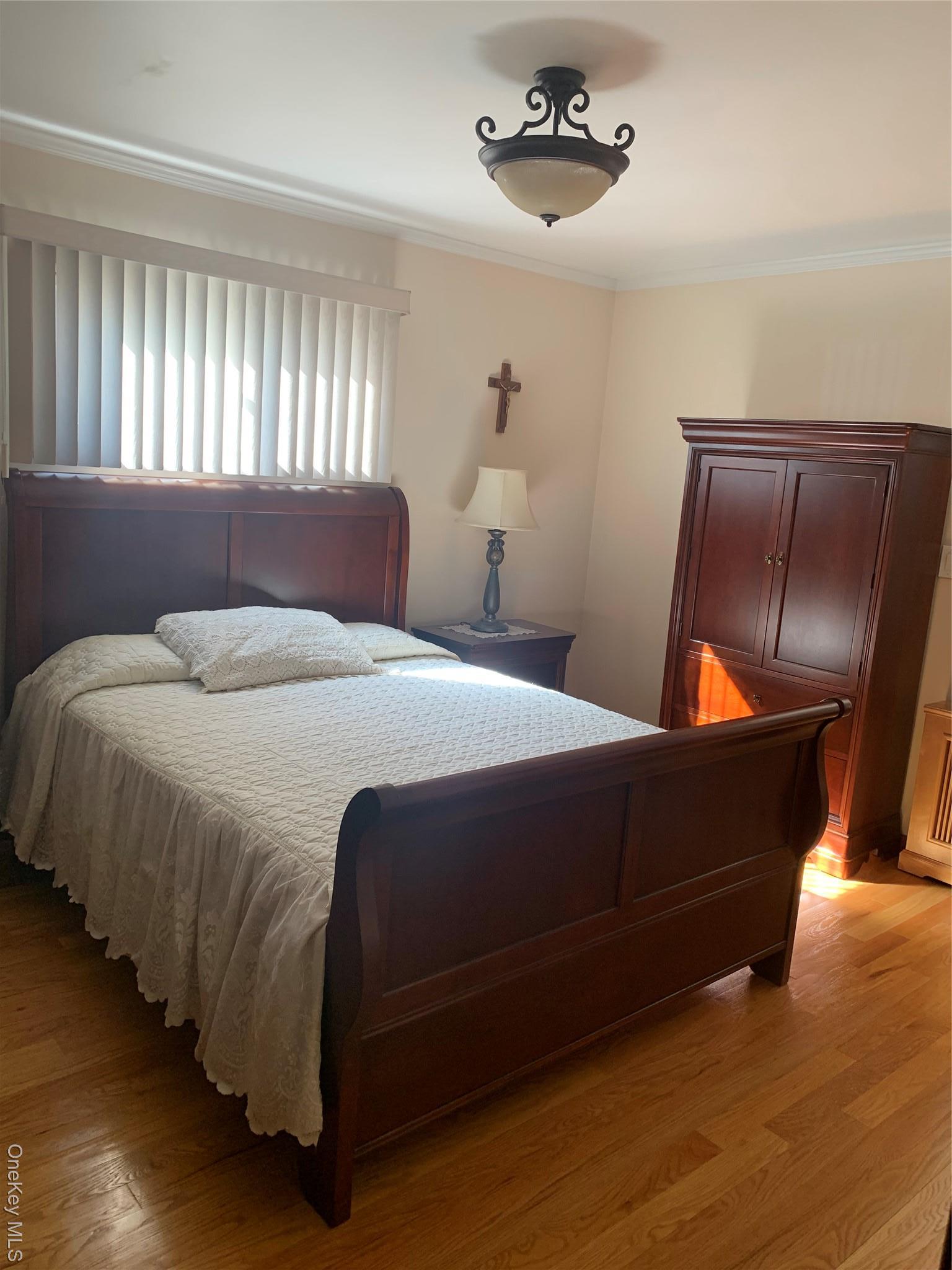 Single Family 90th  Queens, NY 11414, MLS-925963-2