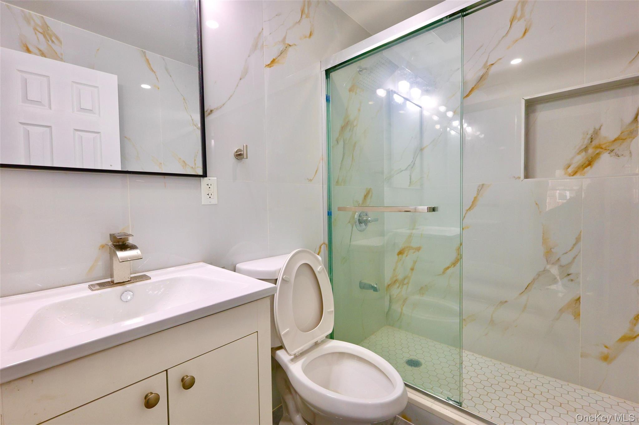 Single Family 17th  Queens, NY 11357, MLS-925964-10