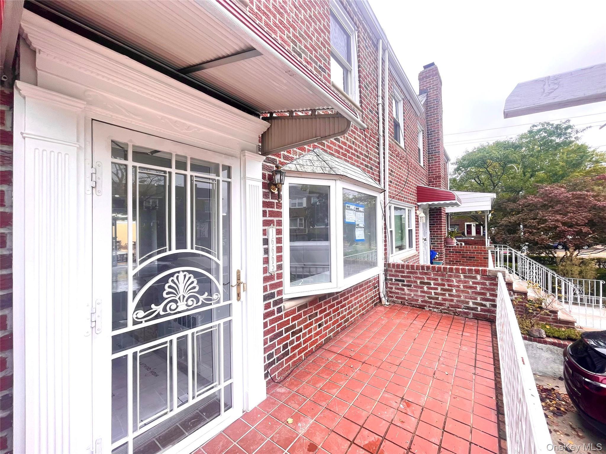 Single Family 17th  Queens, NY 11357, MLS-925964-3