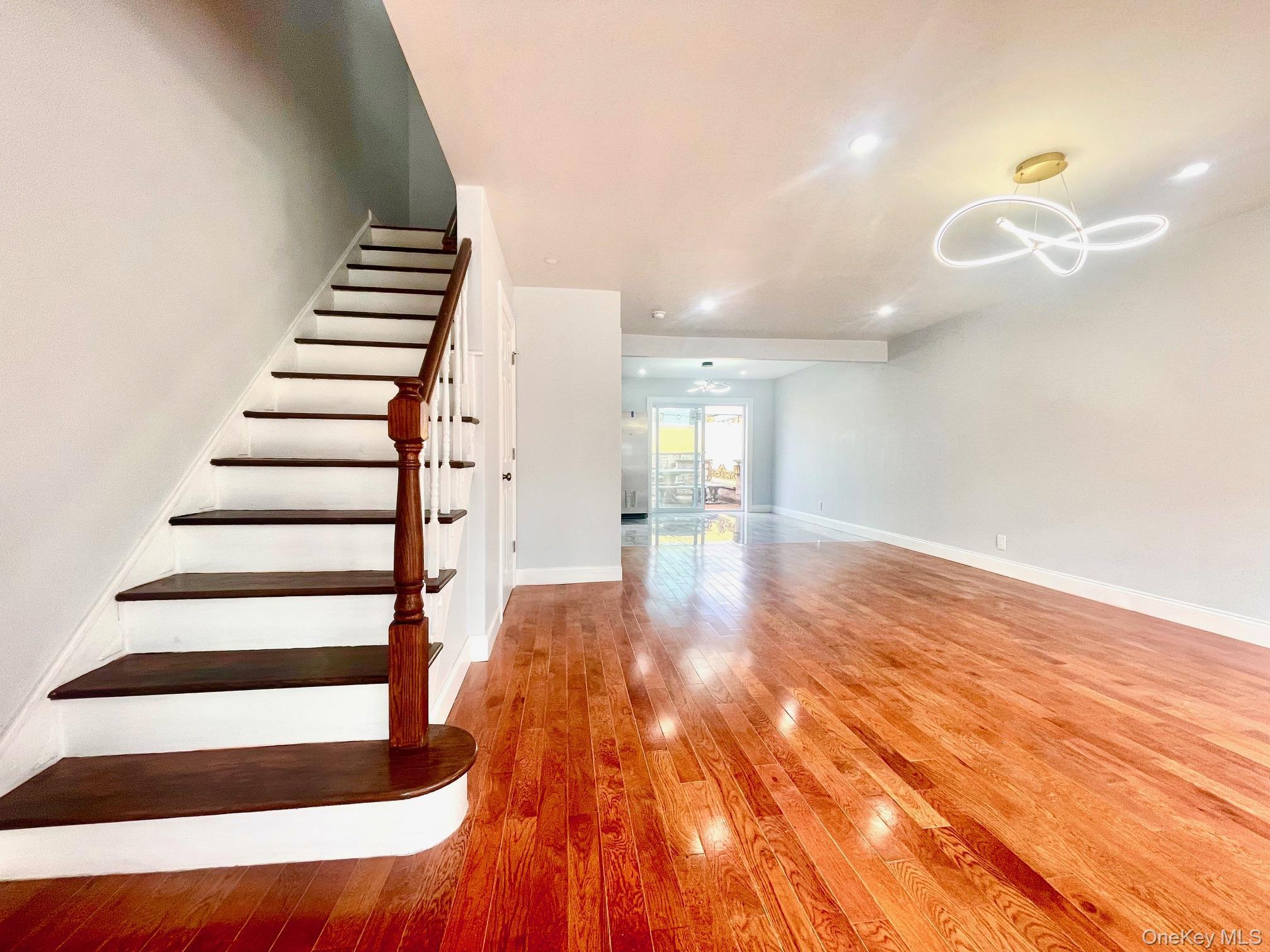 Single Family 17th  Queens, NY 11357, MLS-925964-5