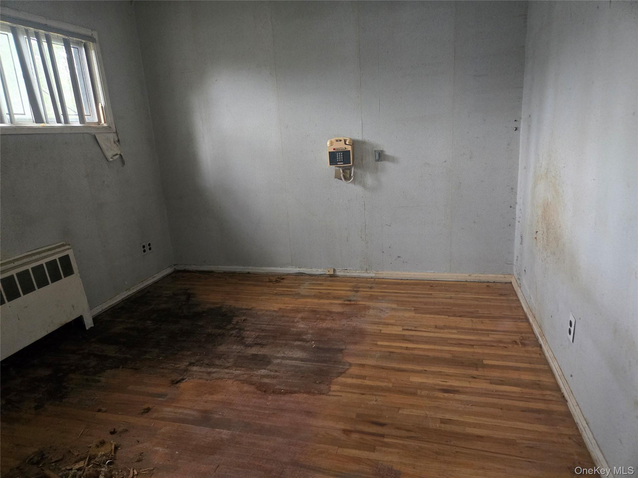 Single Family Mark  Nassau County, NY 11554, MLS-925980-14